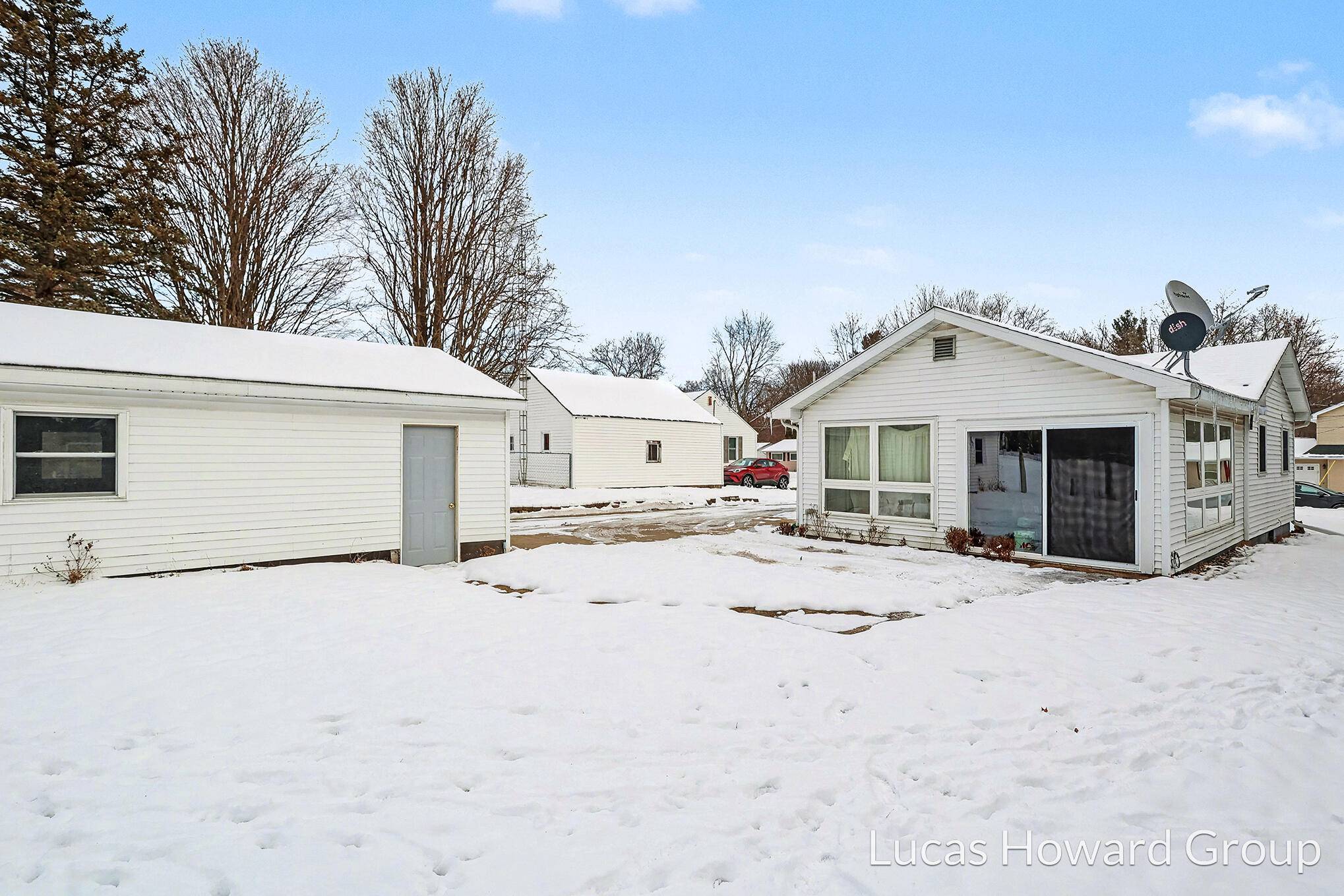 Marshall, MI 49068,559 N Madison ST