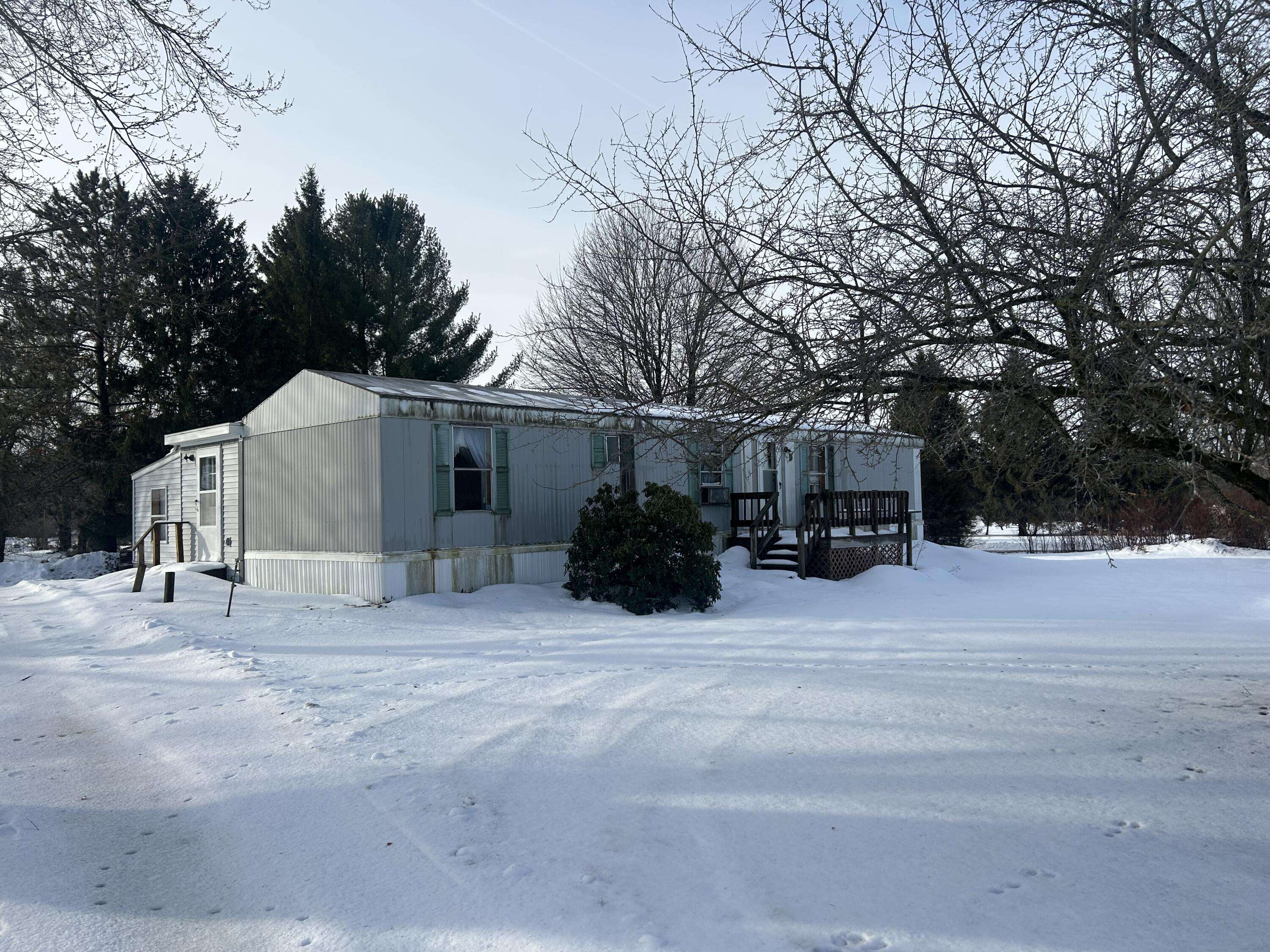 Luther, MI 49656,914 Chase ST