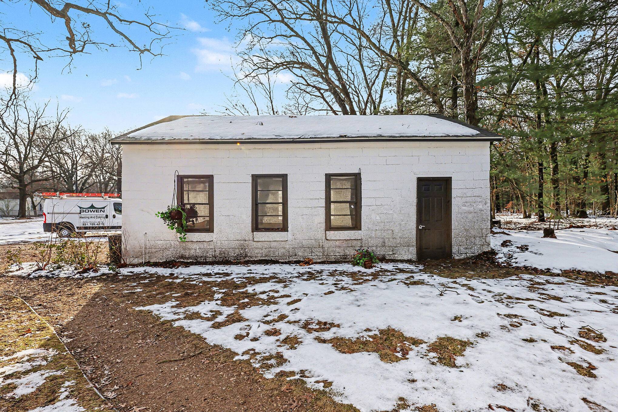 Muskegon, MI 49442,1123 S Bolen RD