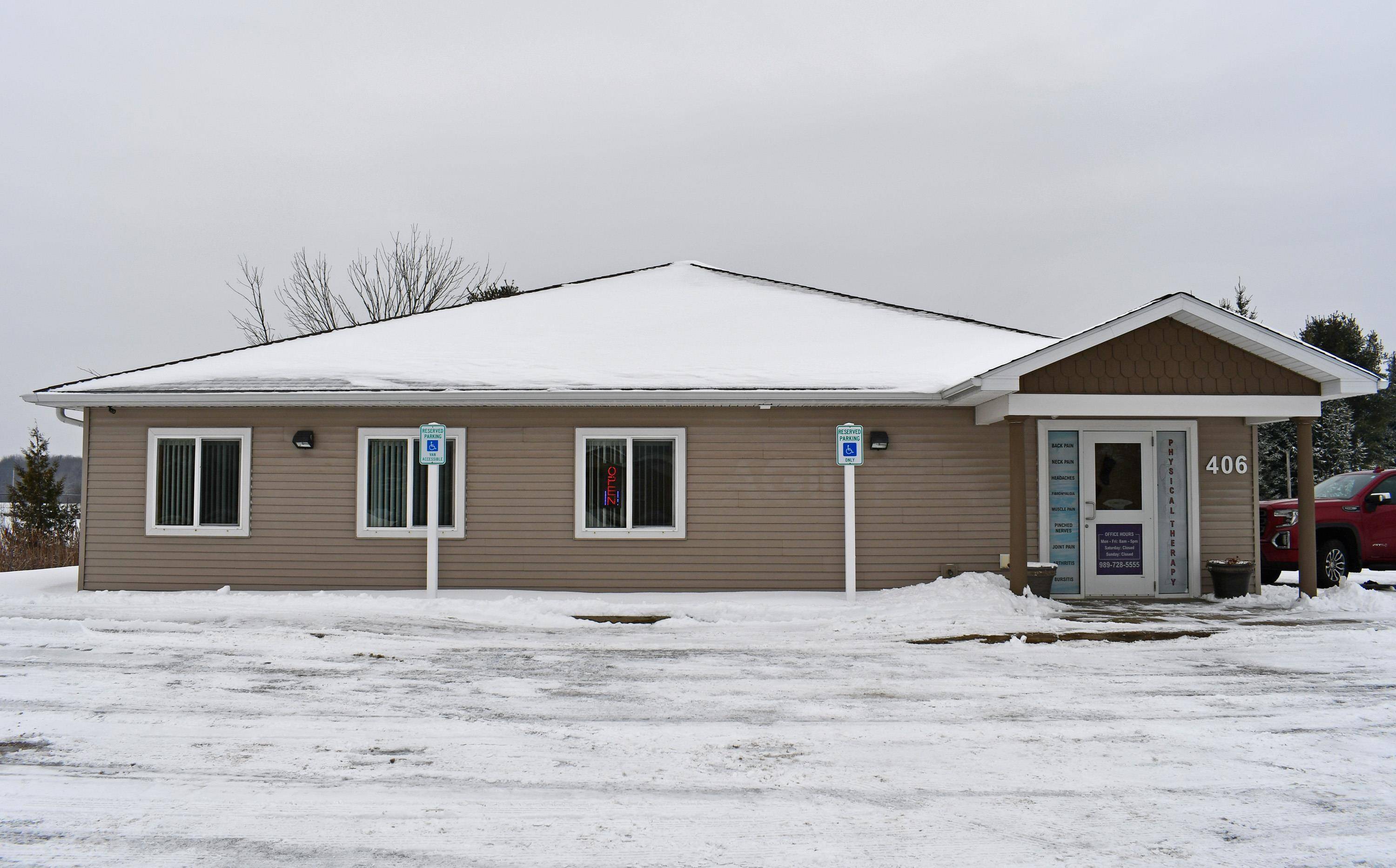 Hale, MI 48739,406 S Washington AVE