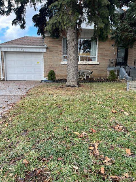 Toronto C04, ON M6A 1W1,44 Baycrest AVE