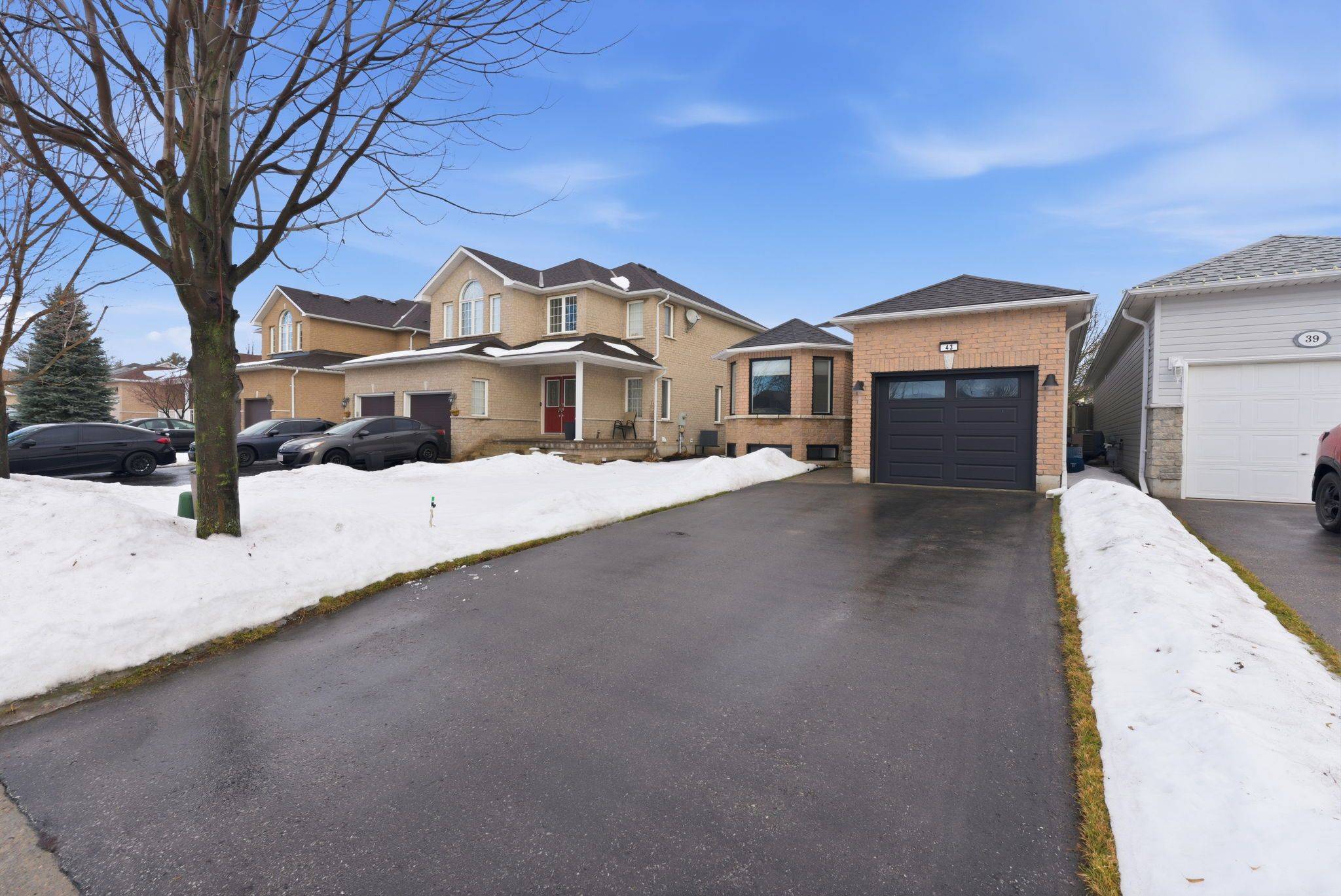 Clarington, ON L1B 1P9,43 Rafton ST #Basement