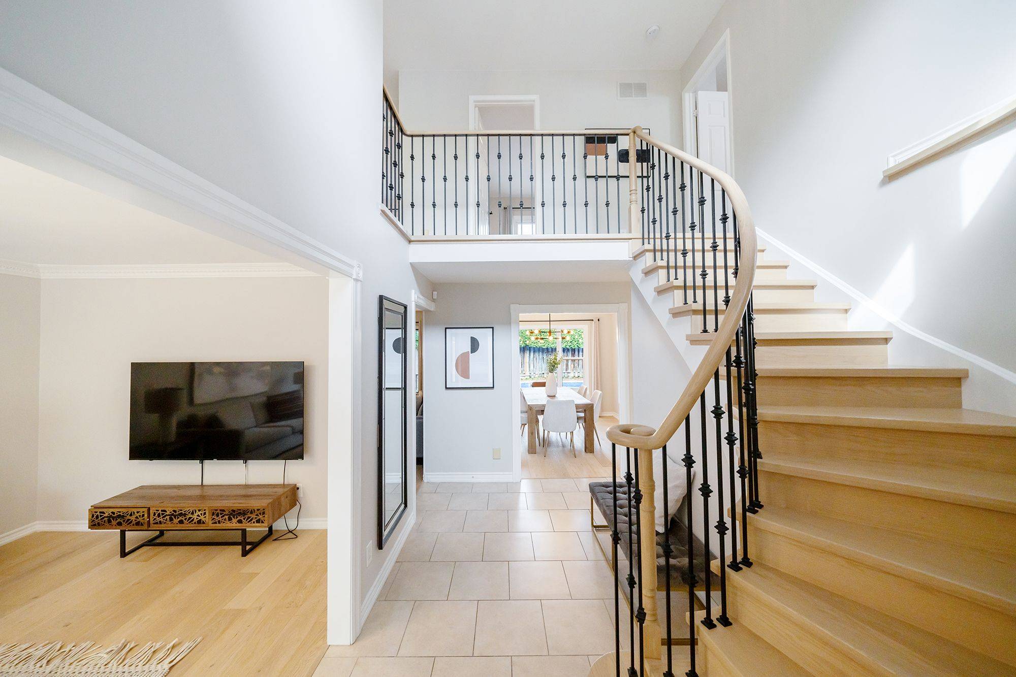 Pickering, ON L1X 1C6,1239 Barnwood SQ