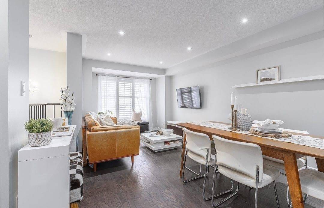 Ajax, ON L1T 0H1,22 Lavan LN #67