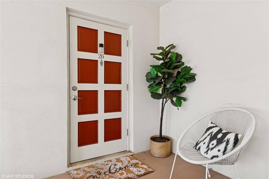 Lighthouse Point, FL 33486,Address not disclosed