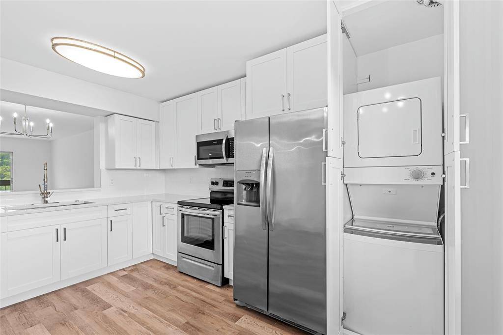 Delray Beach, FL 33446,7301 Amberly Ln #403