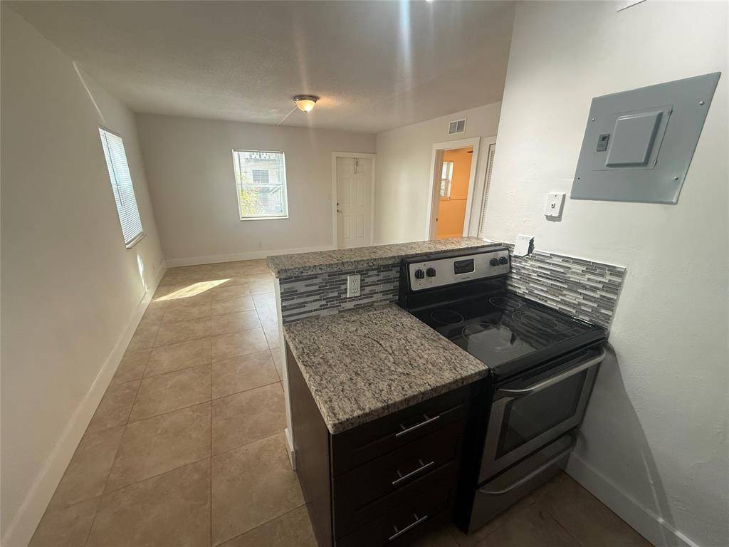 Fort Lauderdale, FL 33301,720 NE 2nd St #6