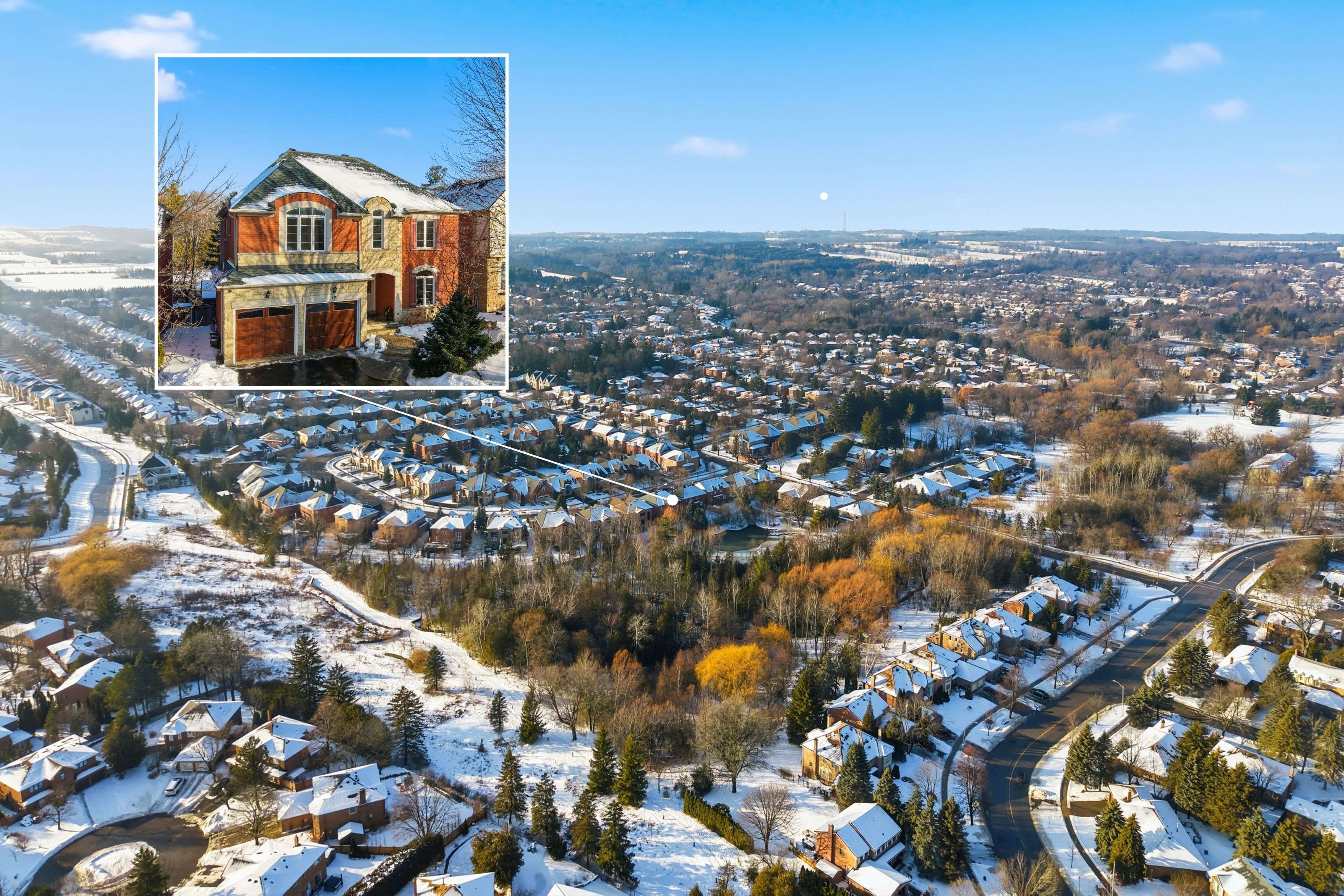 Aurora, ON L4G 6S4,19 Deerhorn CRES