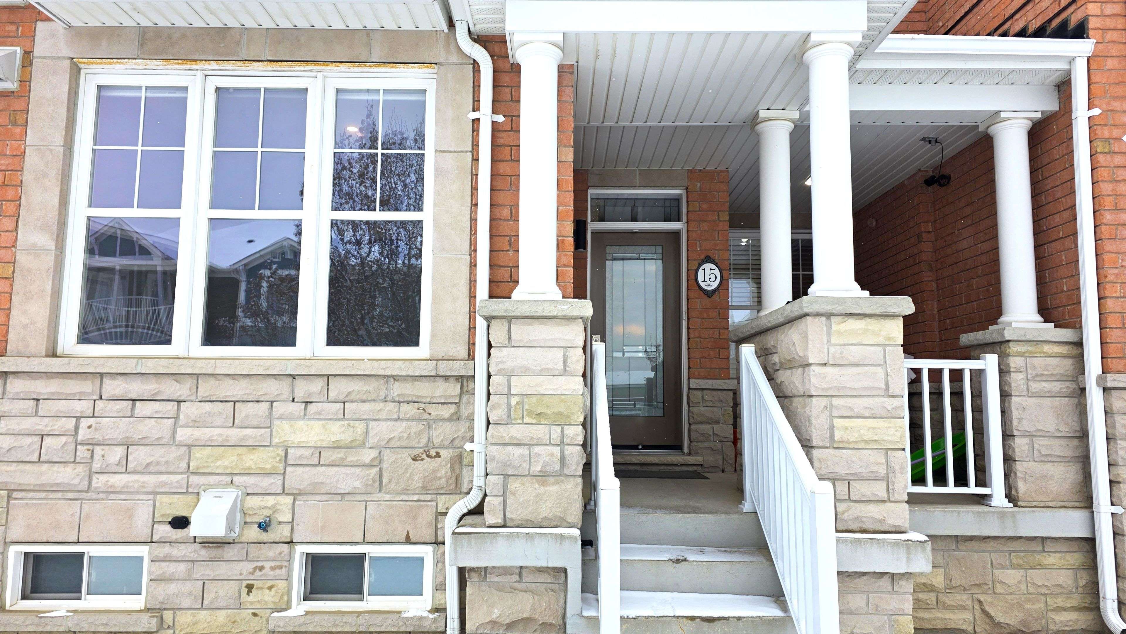 Markham, ON L6B 0V8,15 Dimma ST