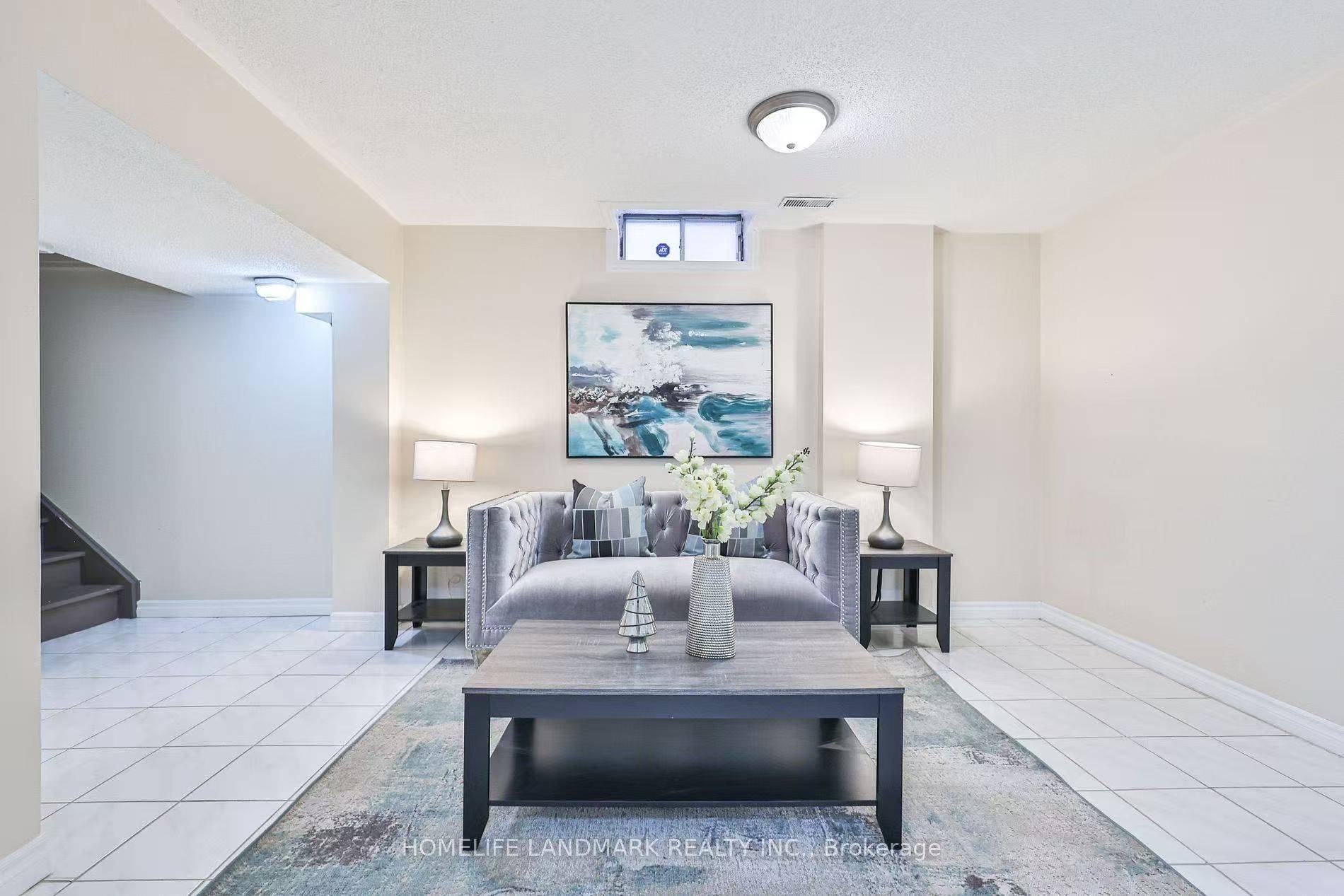 Markham, ON L3S 3P8,37 Bluebell DR #lower