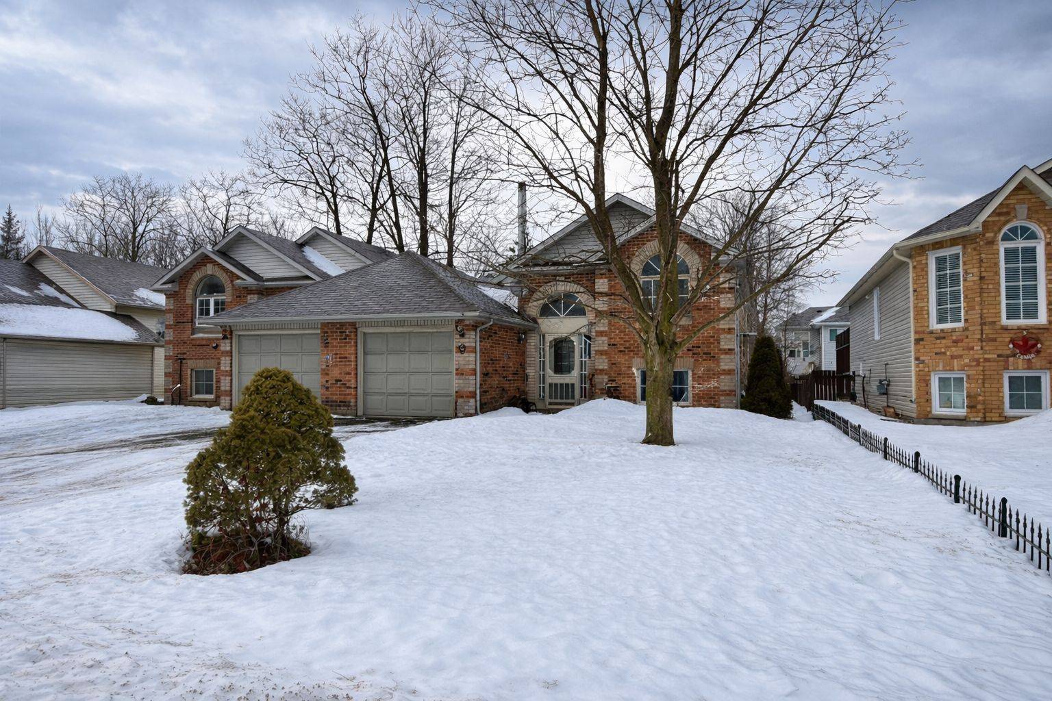 Wasaga Beach, ON L9Z 1E4,5 Goldsmith PL