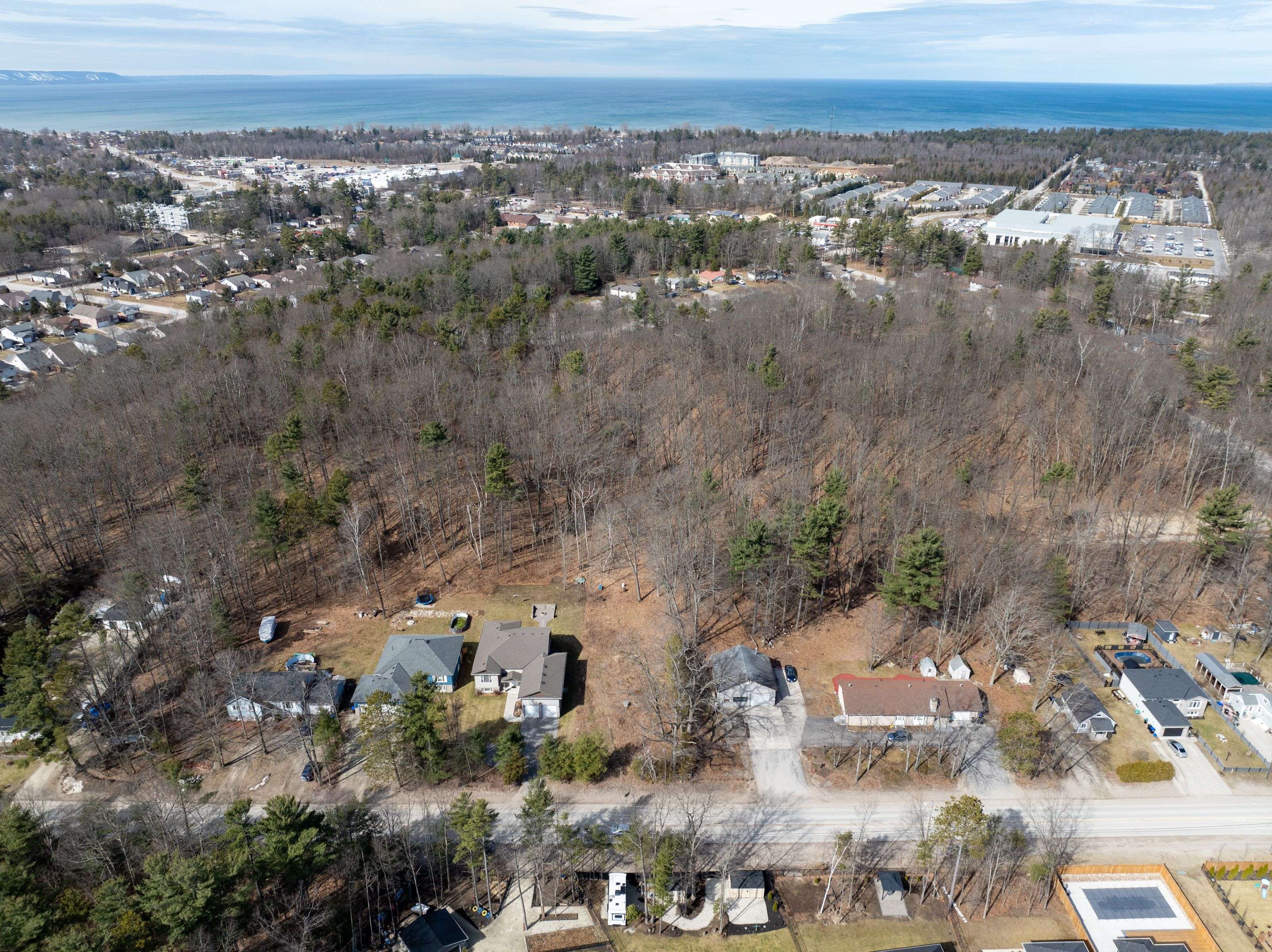 Wasaga Beach, ON L9Z 1S6,198 Golf Course RD