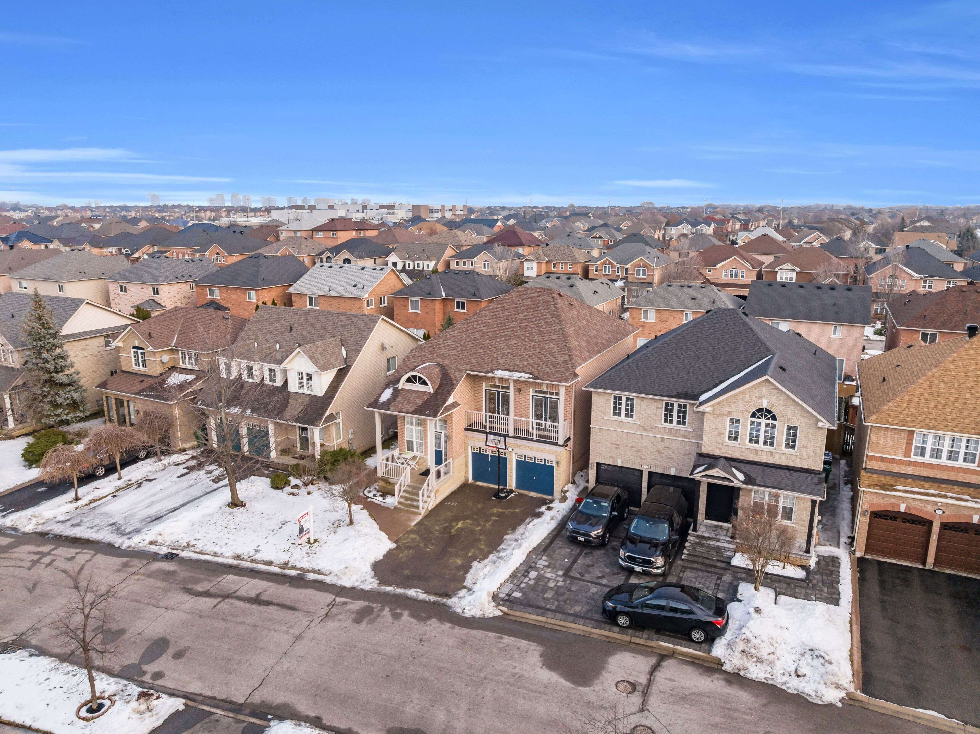 Mississauga, ON L5M 7H2,3770 Brinwood Gate