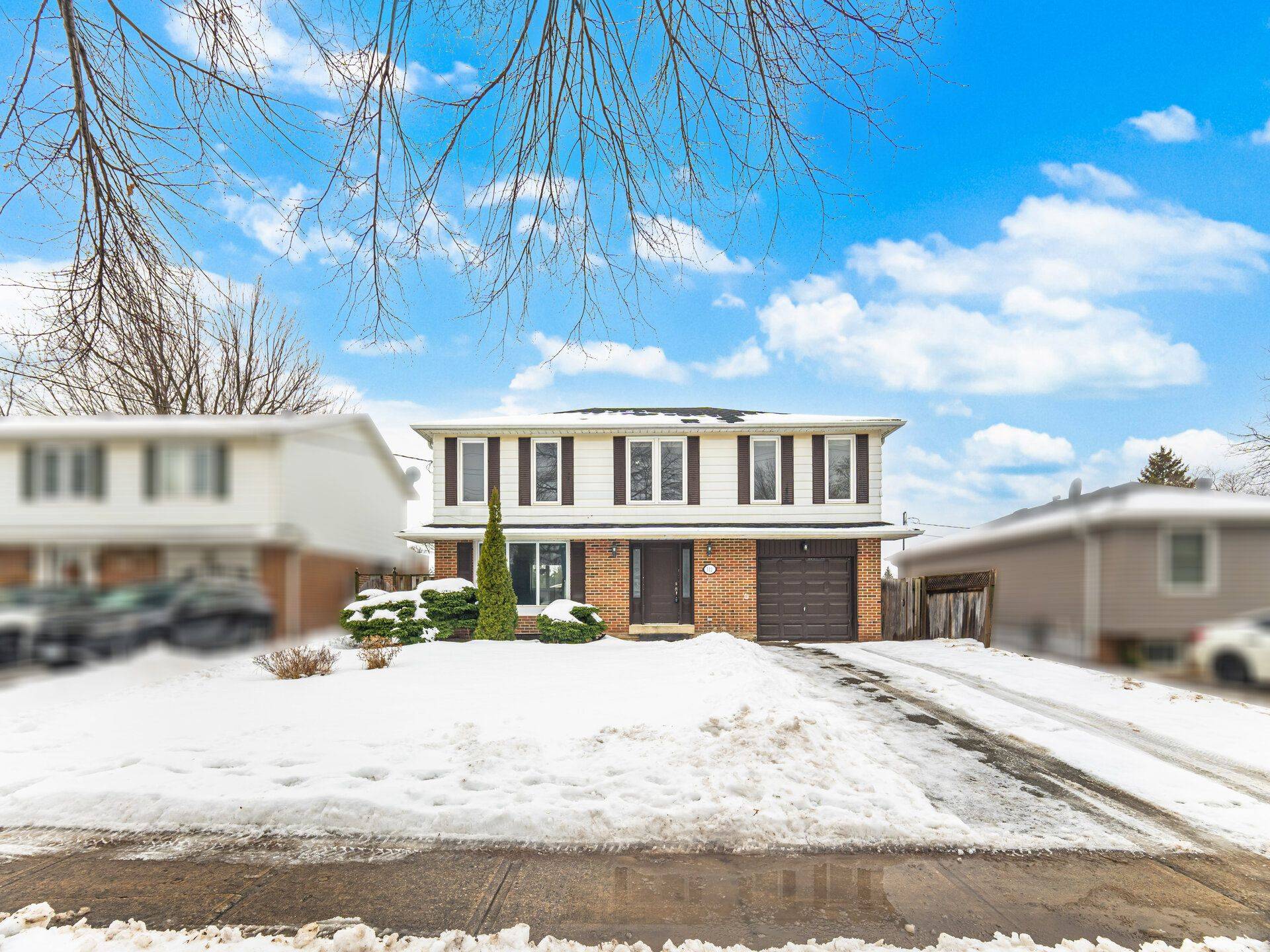 Halton Hills, ON L7G 4K6,112 Mountainview RD S