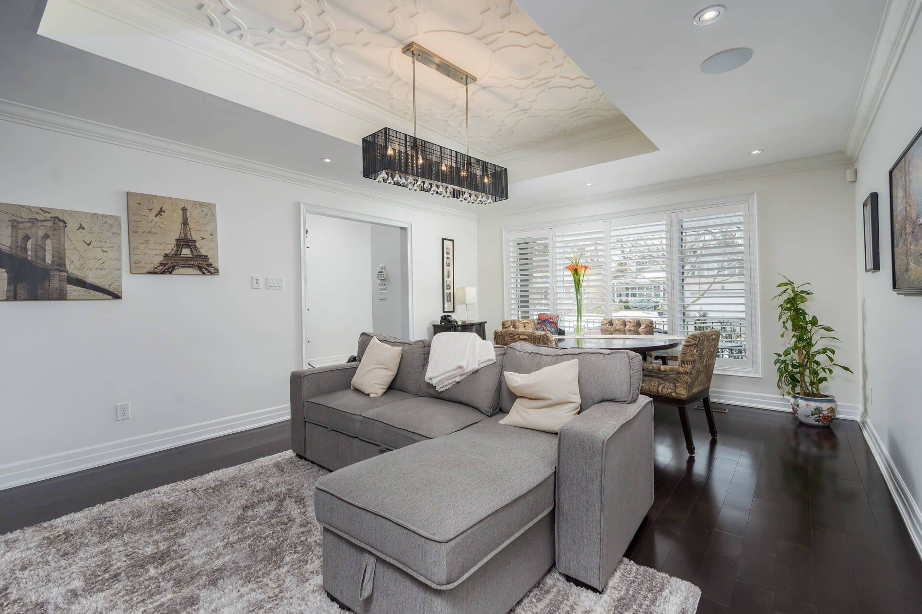 Toronto W09, ON M9R 1C9,55 Ashmount CRES