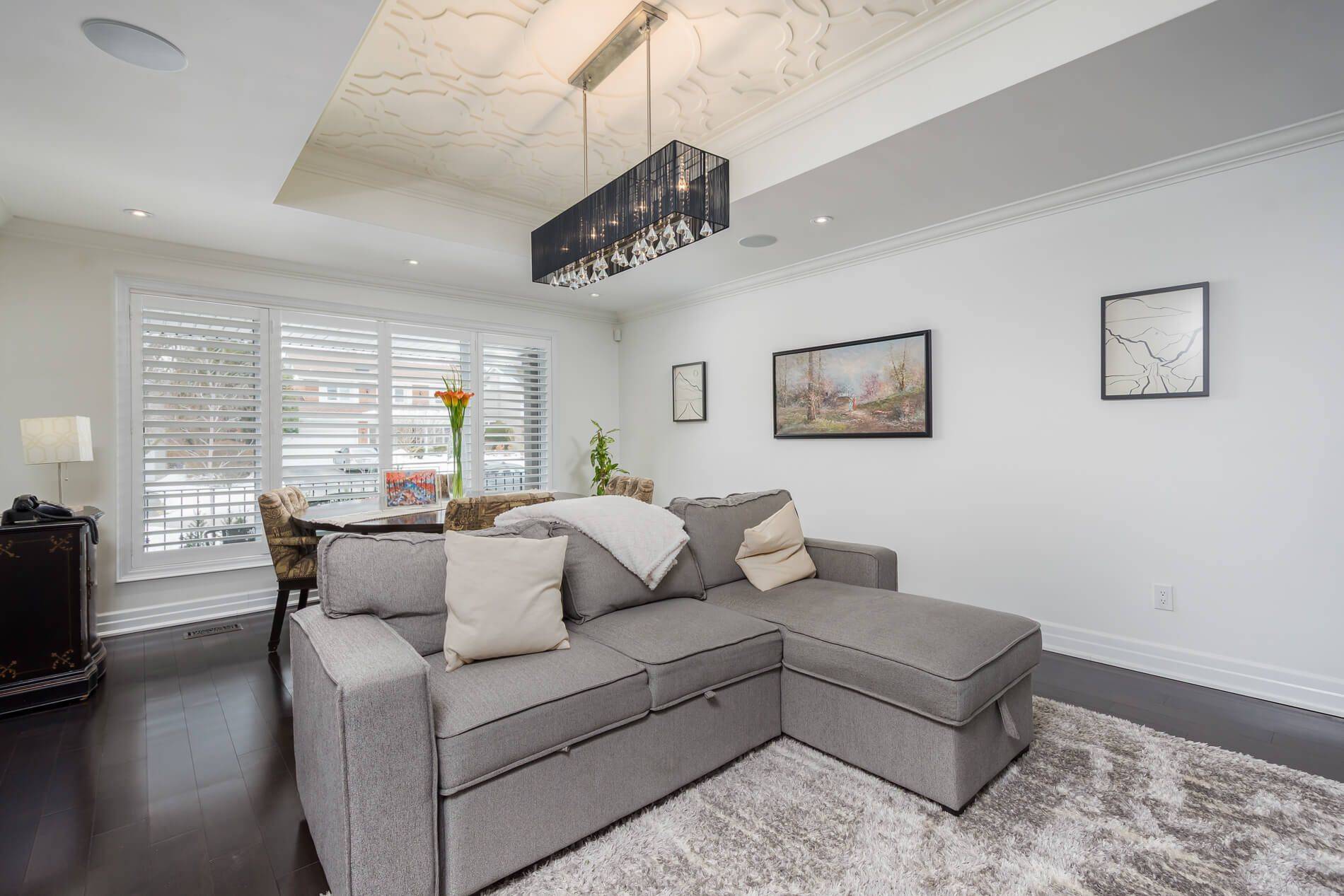 Toronto W09, ON M9R 1C9,55 Ashmount CRES