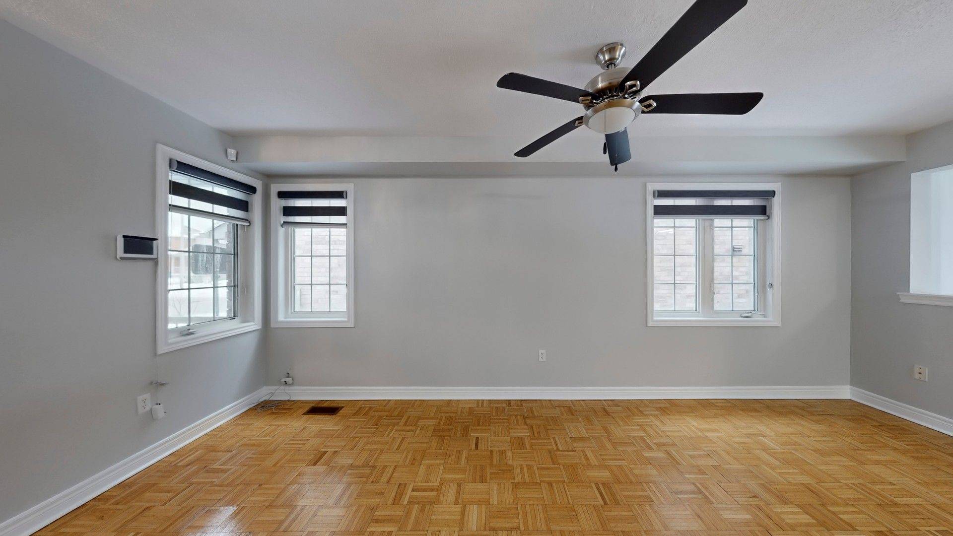 Brampton, ON L6P 1M3,4 Slessor LN