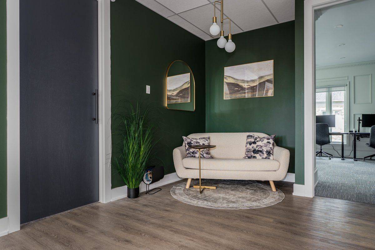 Oakville, ON L6H 5R2,420 North Service RD E #300