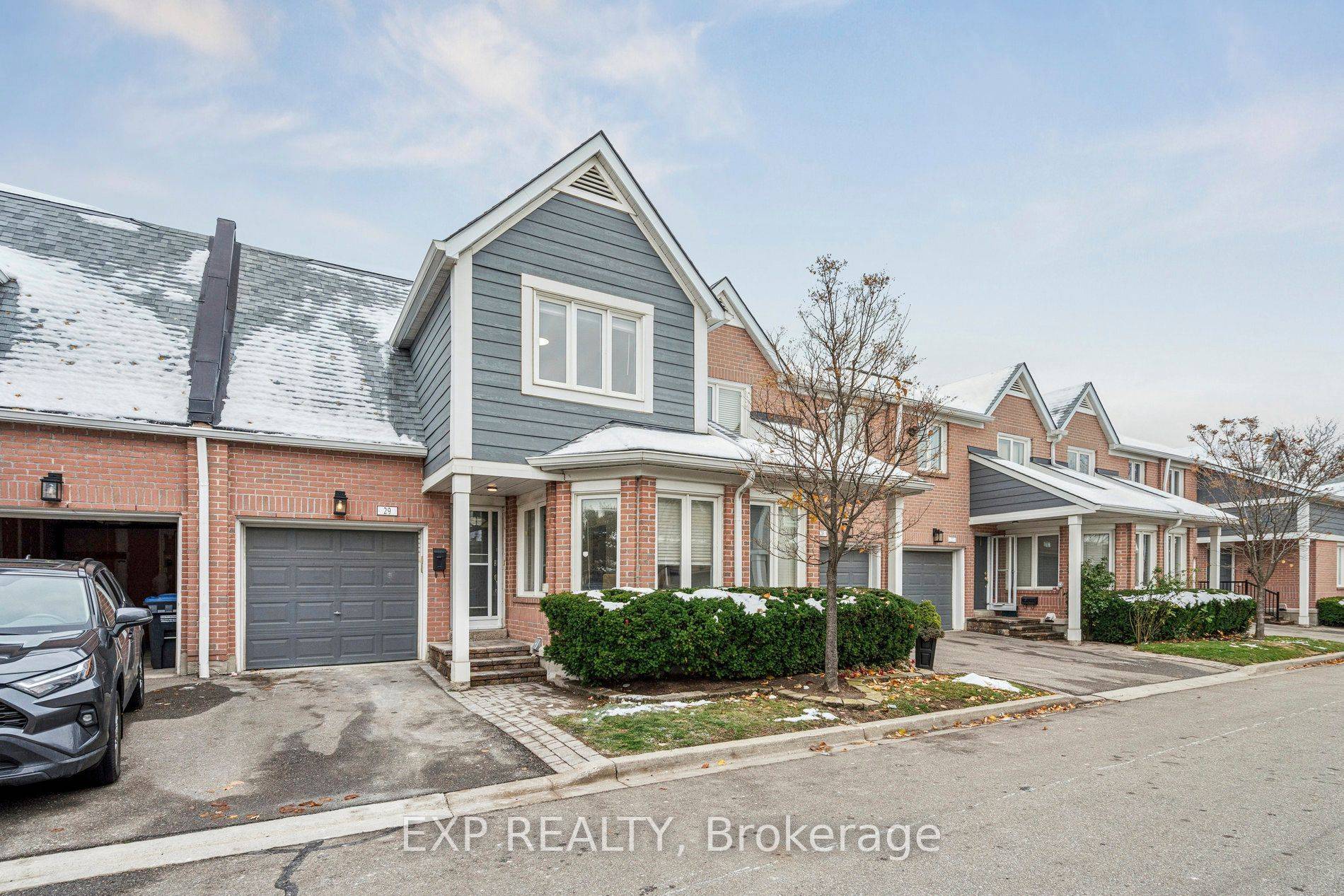 Mississauga, ON L5L 3T2,2205 South Millway N/A #29