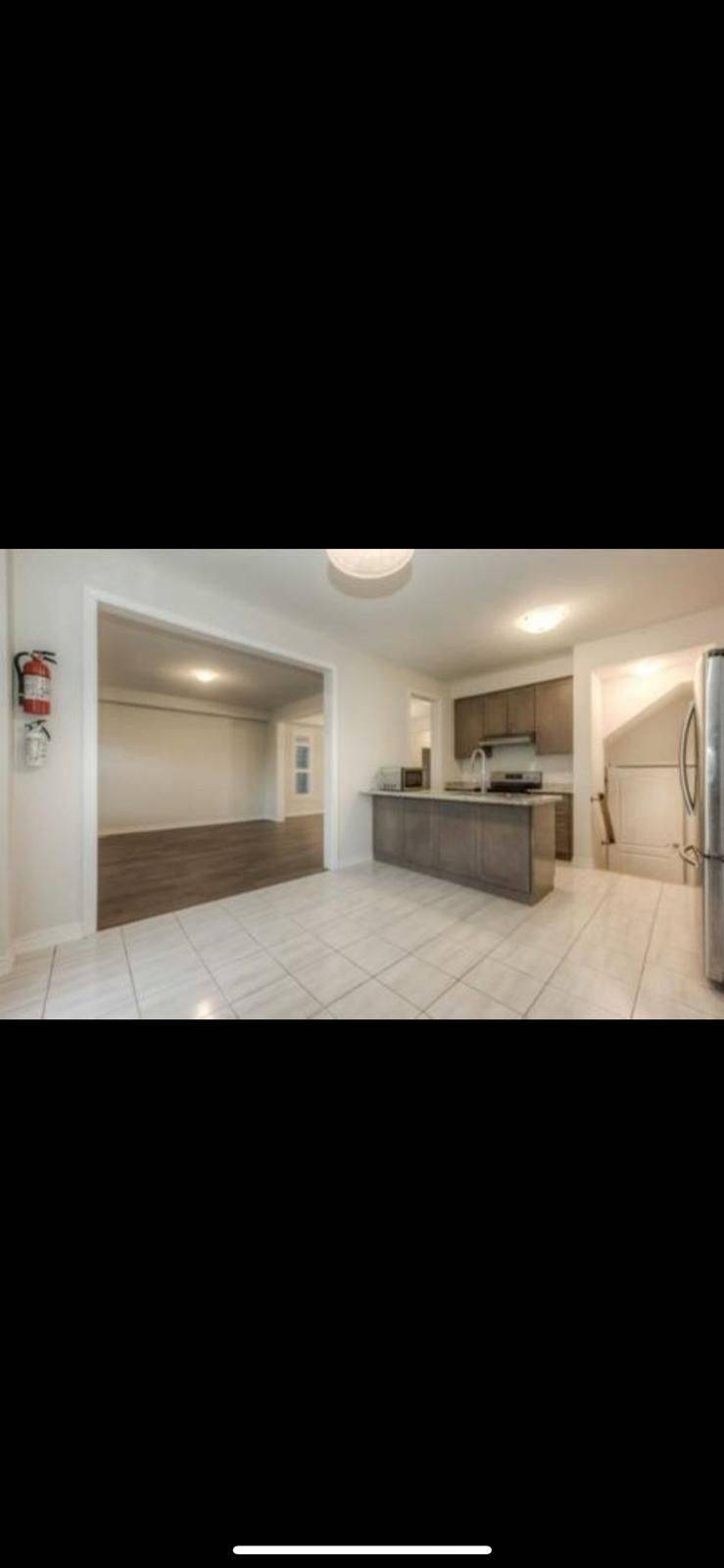 Cambridge, ON N3H 5L5,516 Linden DR #Upper