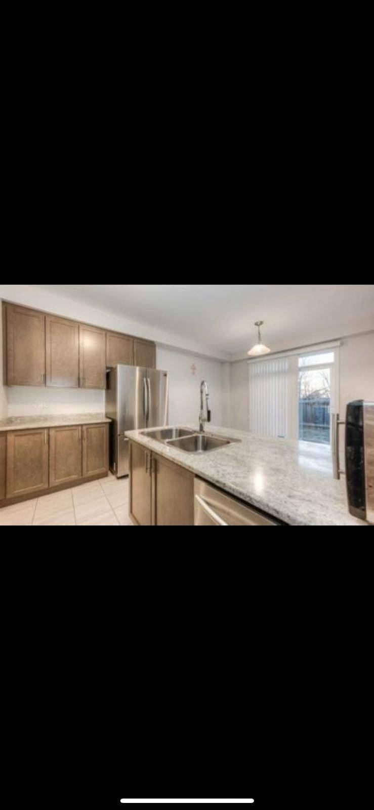 Cambridge, ON N3H 5L5,516 Linden DR #Upper