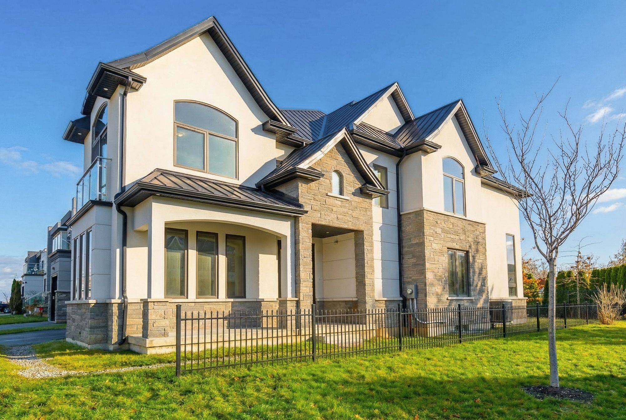 Hamilton, ON L8E 5C2,39 Sunrow Gate