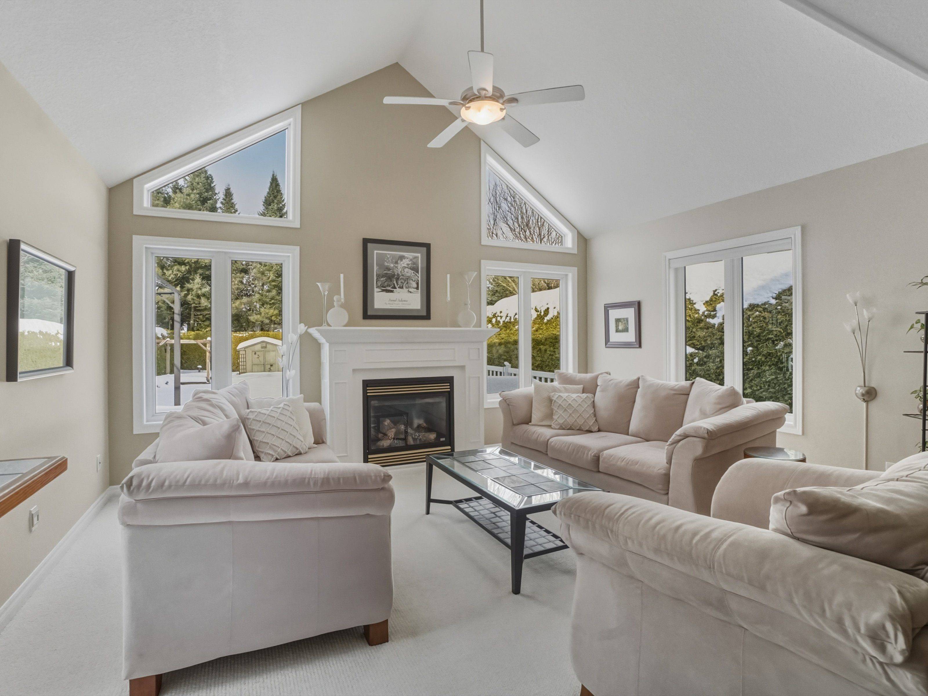 Bracebridge, ON P1L 2H7,77 Ewing ST