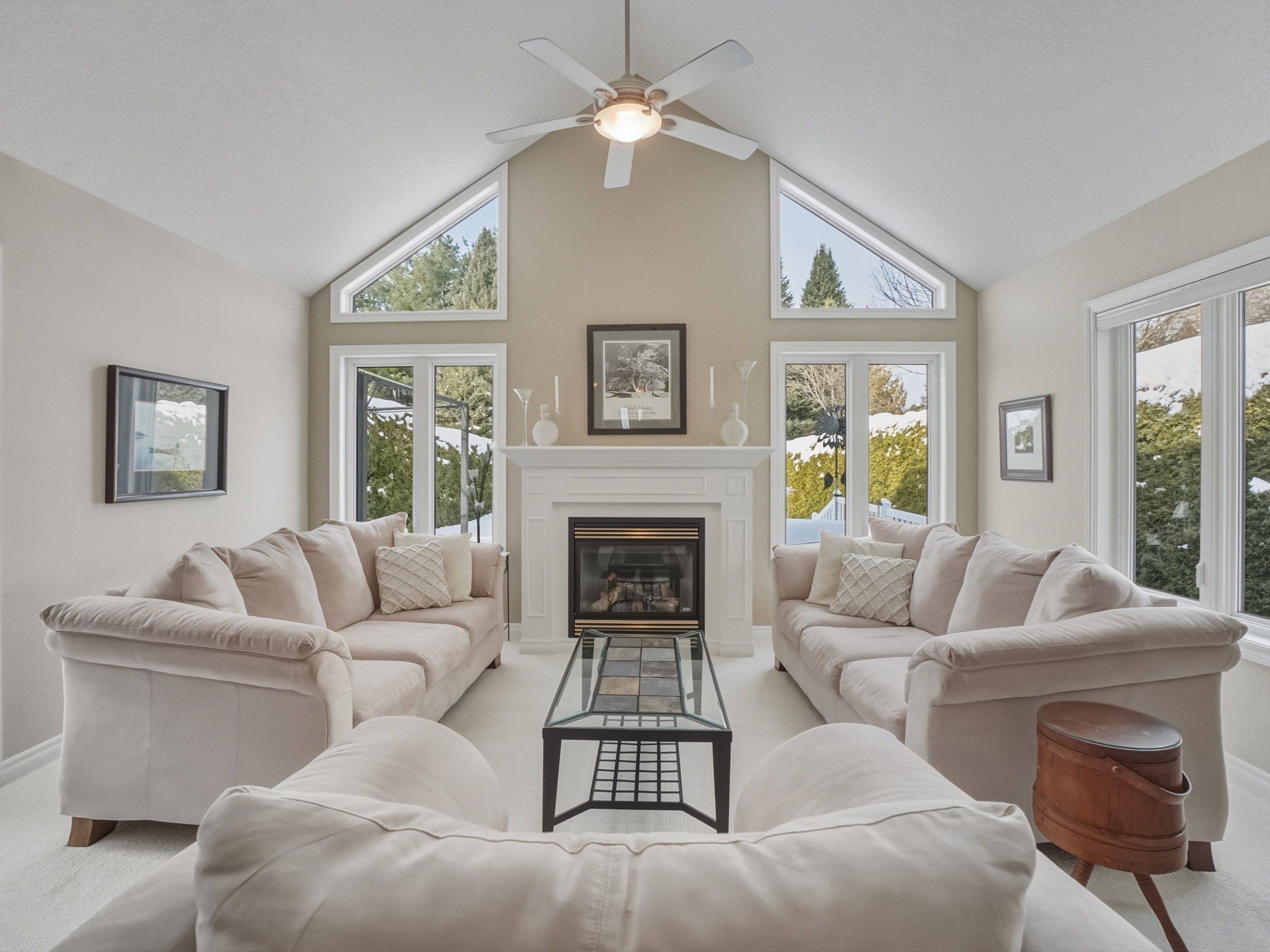 Bracebridge, ON P1L 2H7,77 Ewing ST