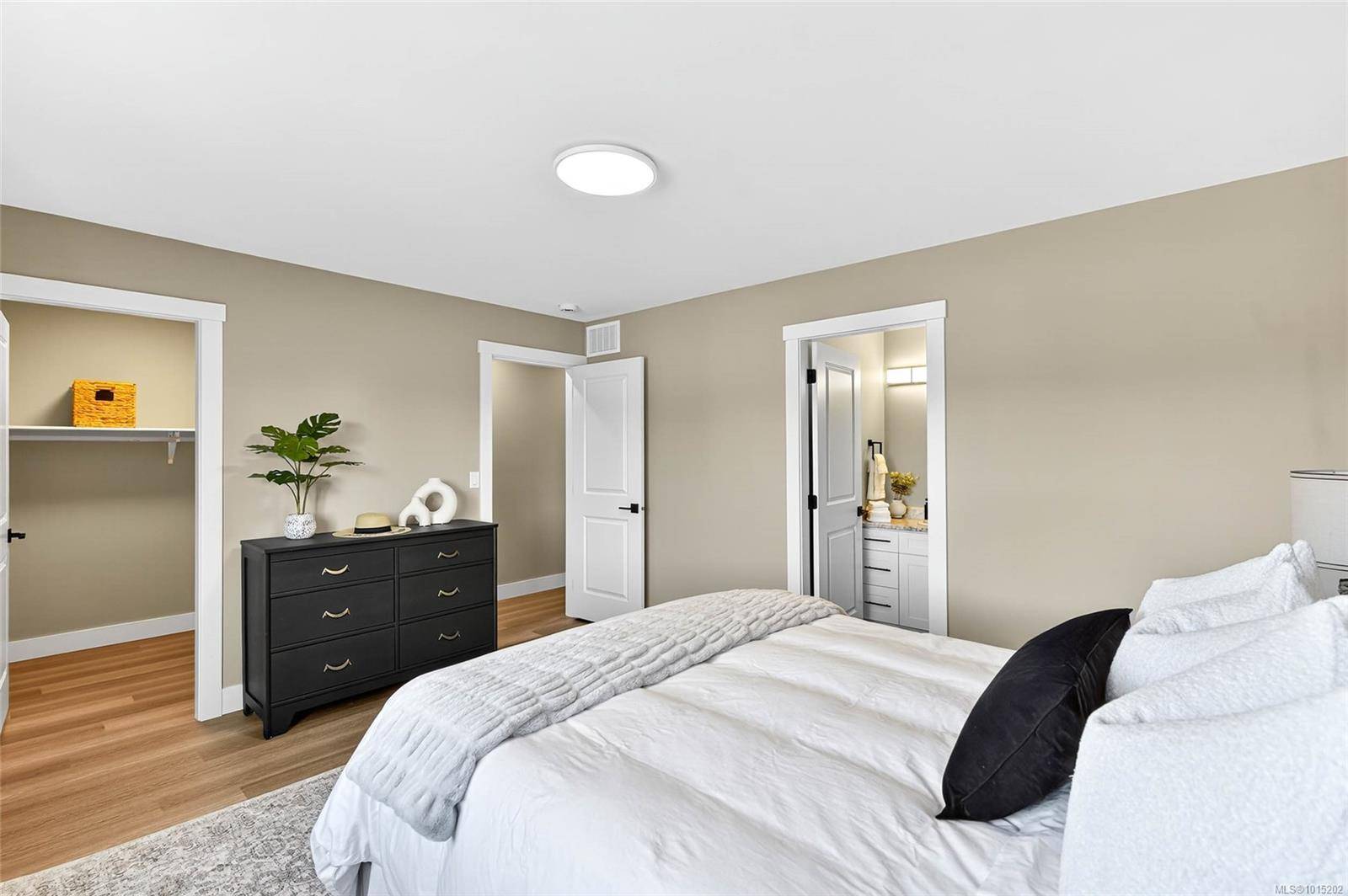 Port Alberni, BC V9Y 8E6,5535 Woodland Cres E #110