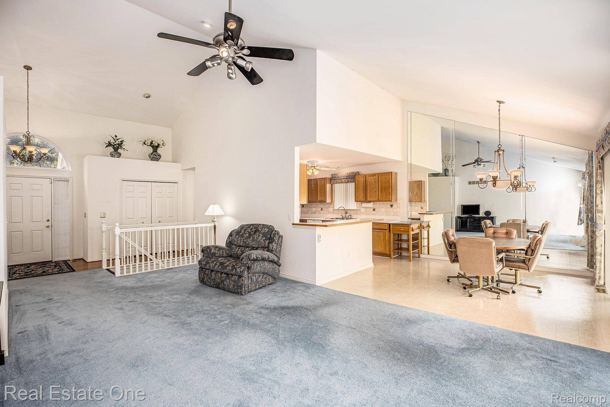 Sterling Heights, MI 48314,4378 Gardenia DR