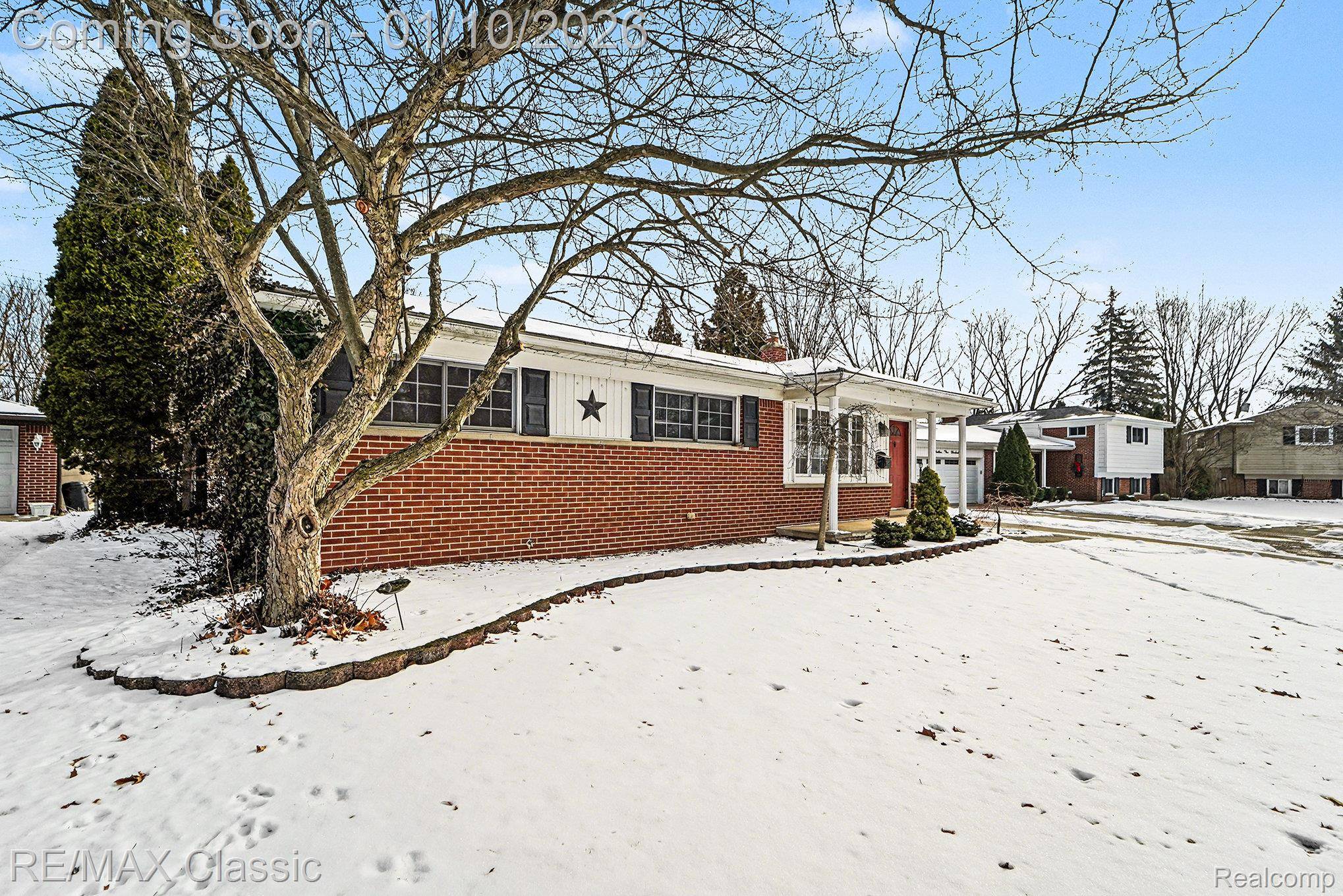 Plymouth, MI 48170,14512 Farmbrook DR