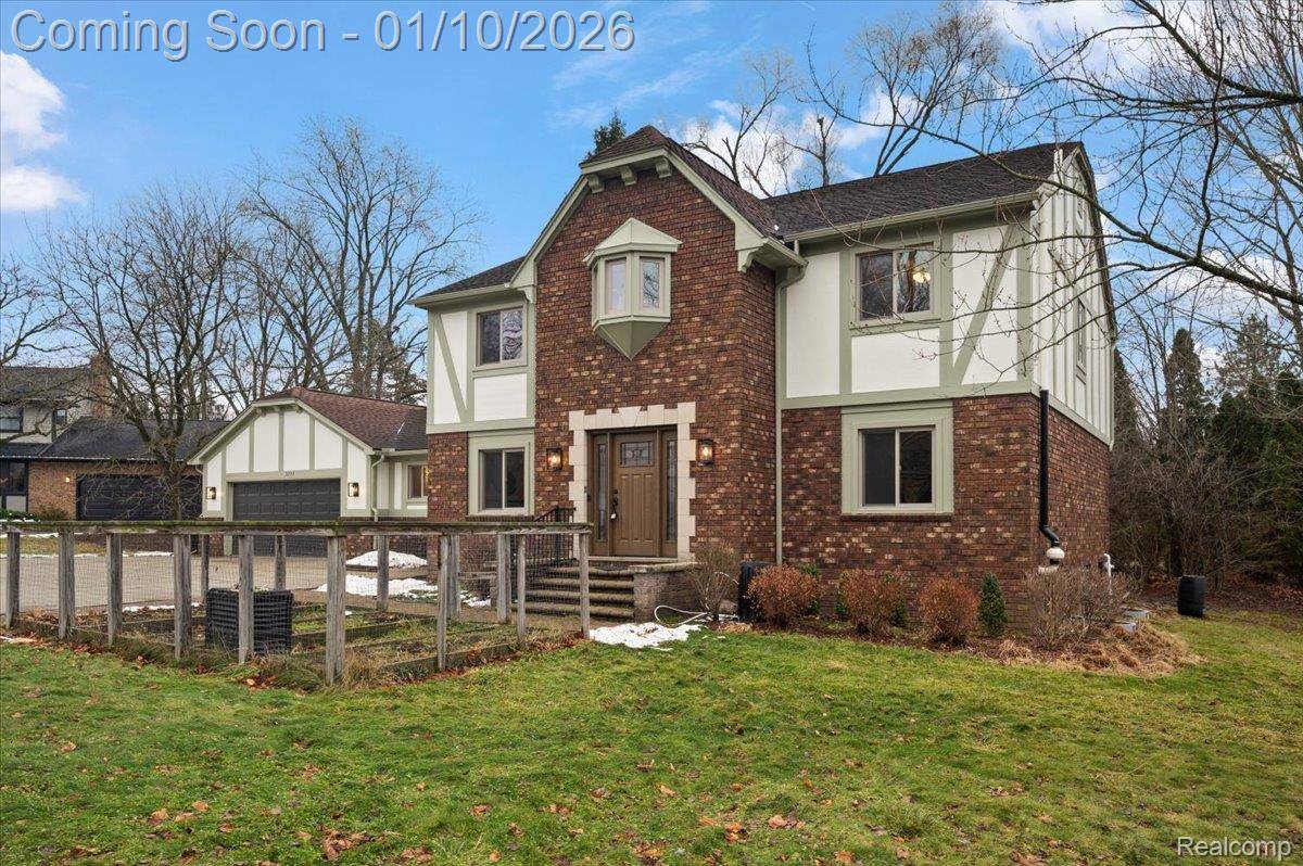 Ann Arbor, MI 48105,3755 Tremont LN