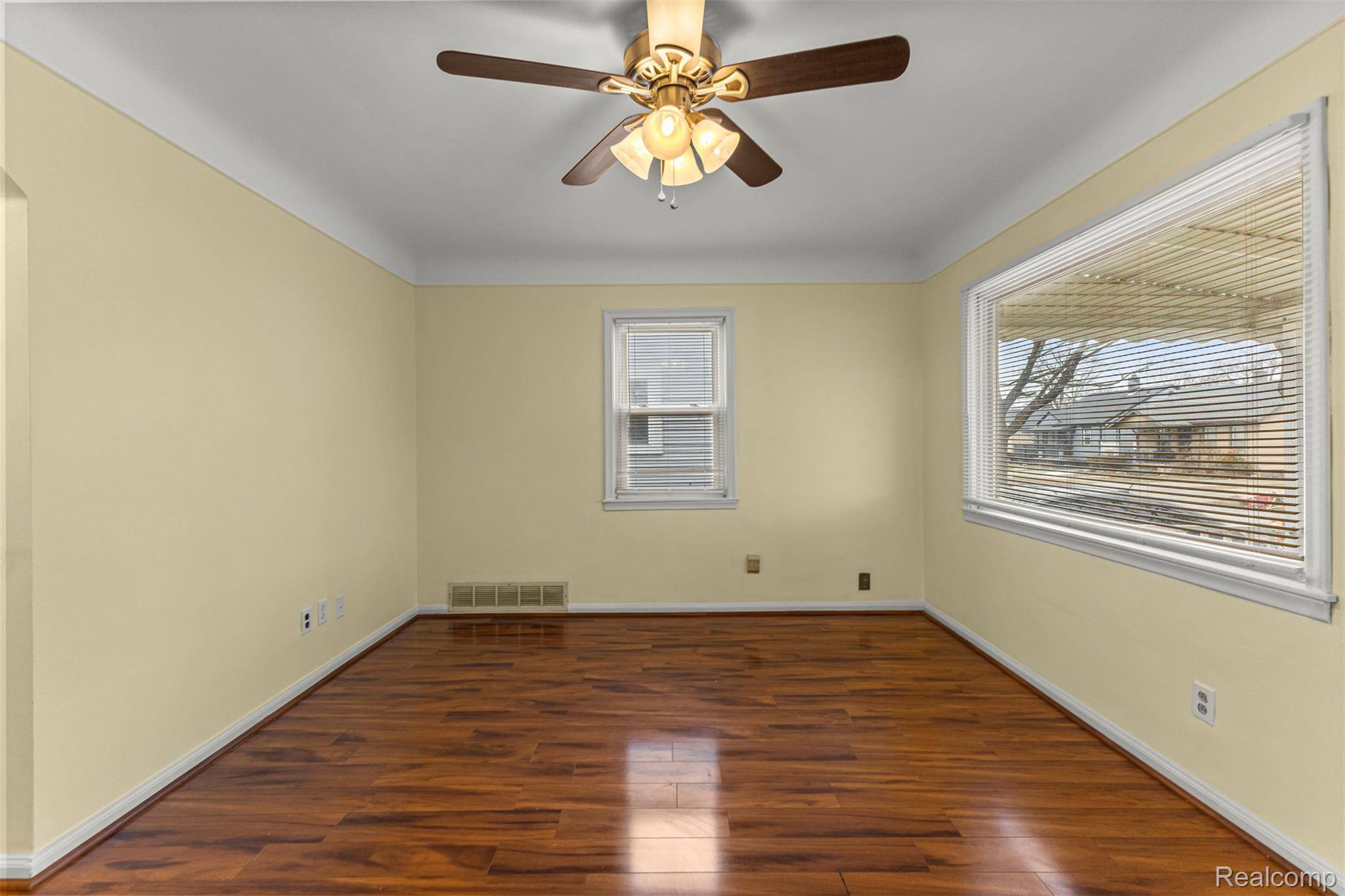 Lincoln Park, MI 48146,1815 Oconnor AVE