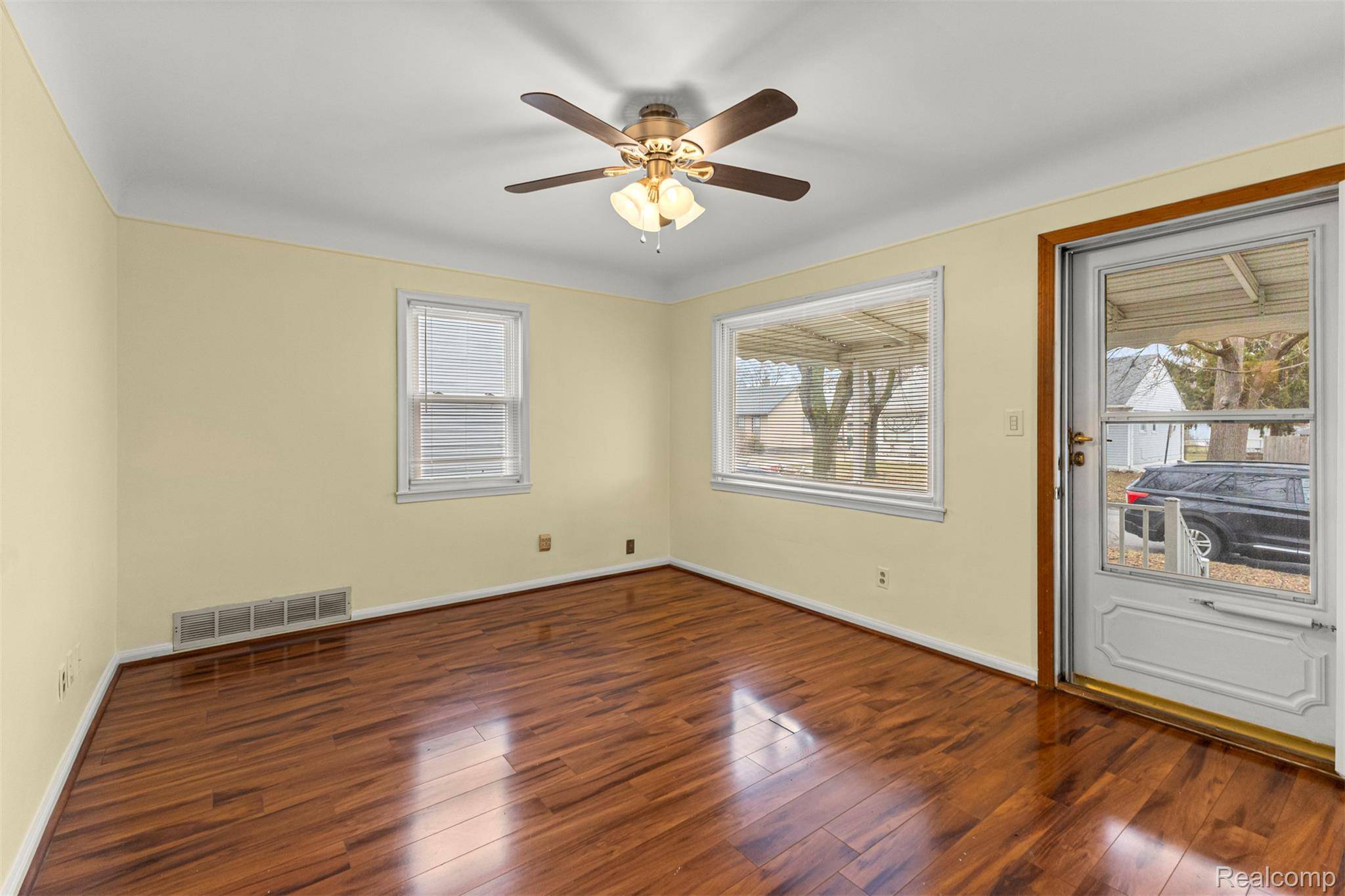 Lincoln Park, MI 48146,1815 Oconnor AVE