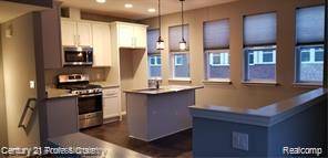 Troy, MI 48098,42 Kalter #25