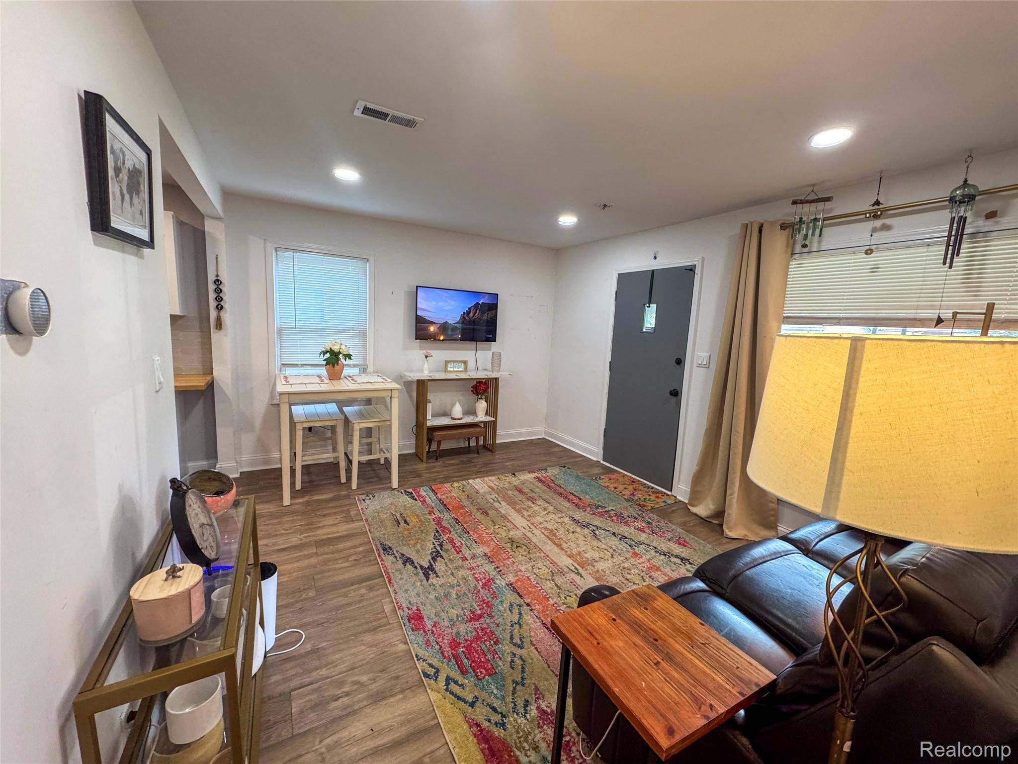 Taylor, MI 48180,15684 McGuire ST