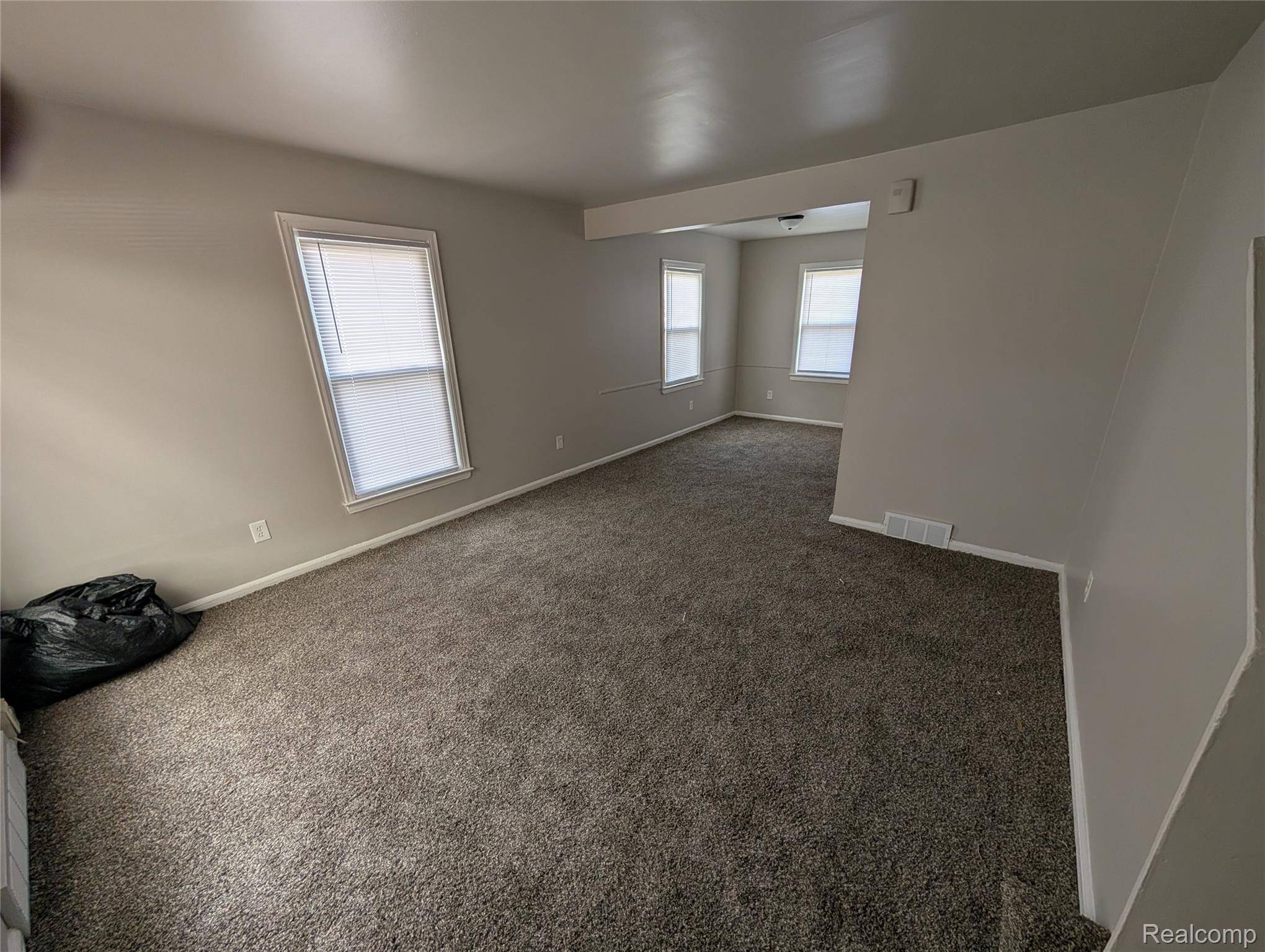 Detroit, MI 48228,8284 Schaefer HWY