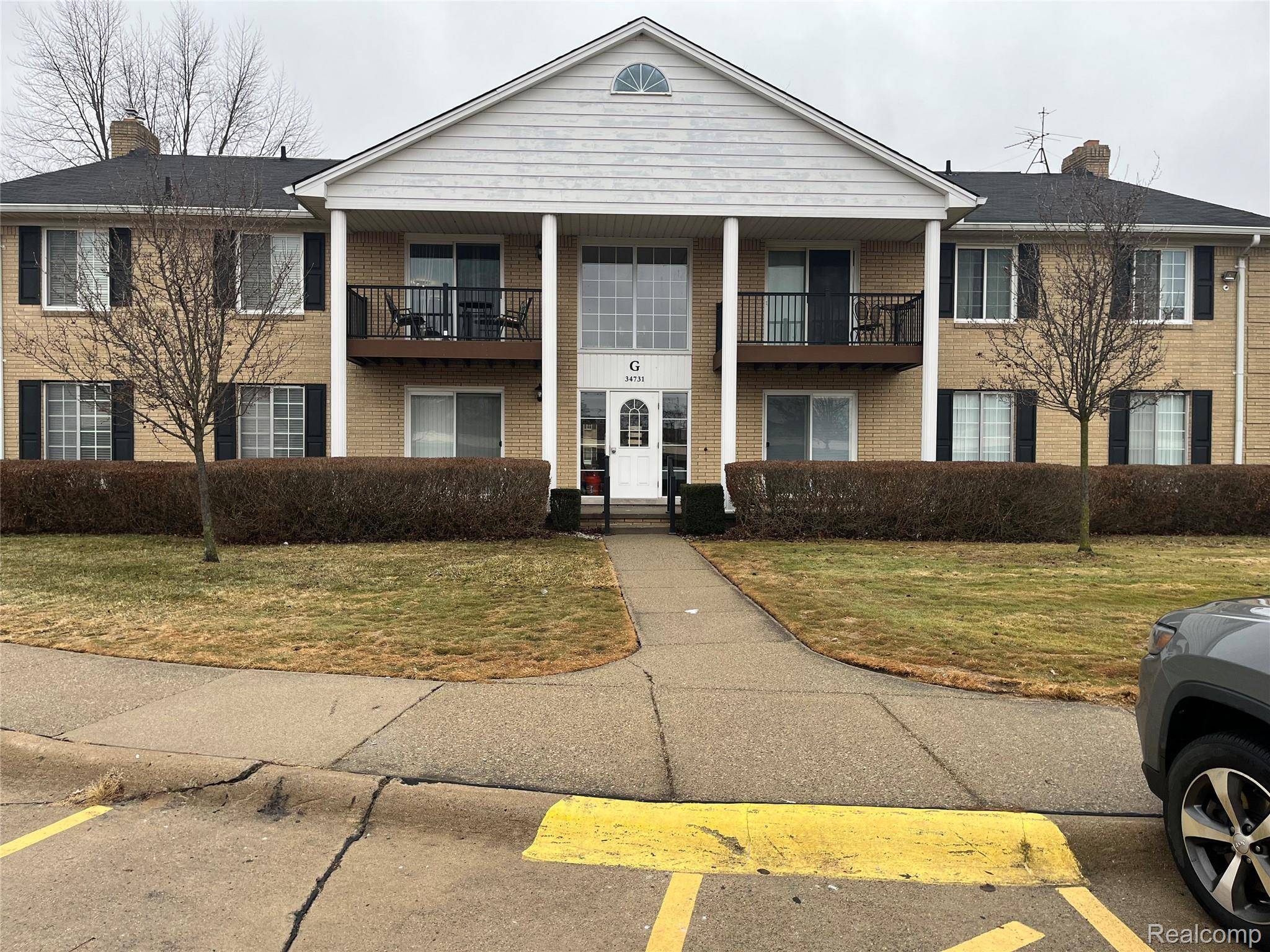 Sterling Heights, MI 48312,34731 Kimberly DR #1