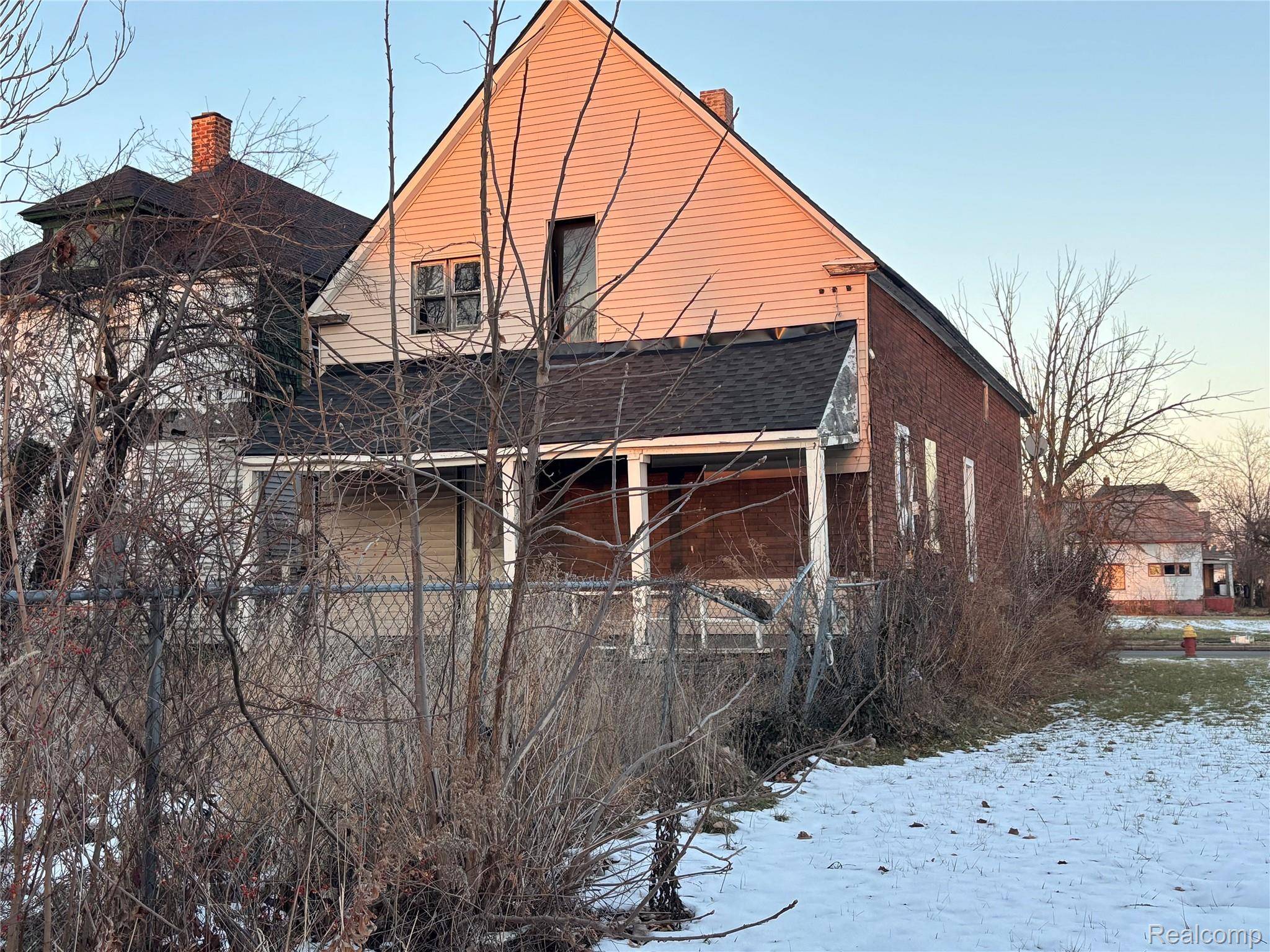 Detroit, MI 48214,3433 McClellan ST