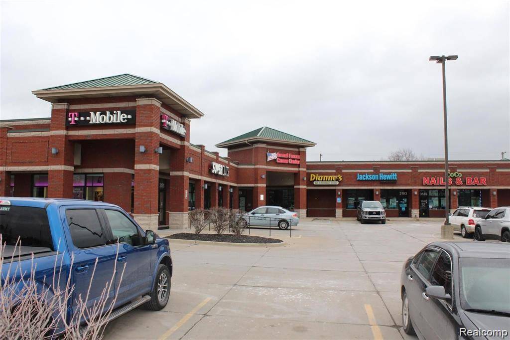 Wyandotte, MI 48192,3177 FORT ST