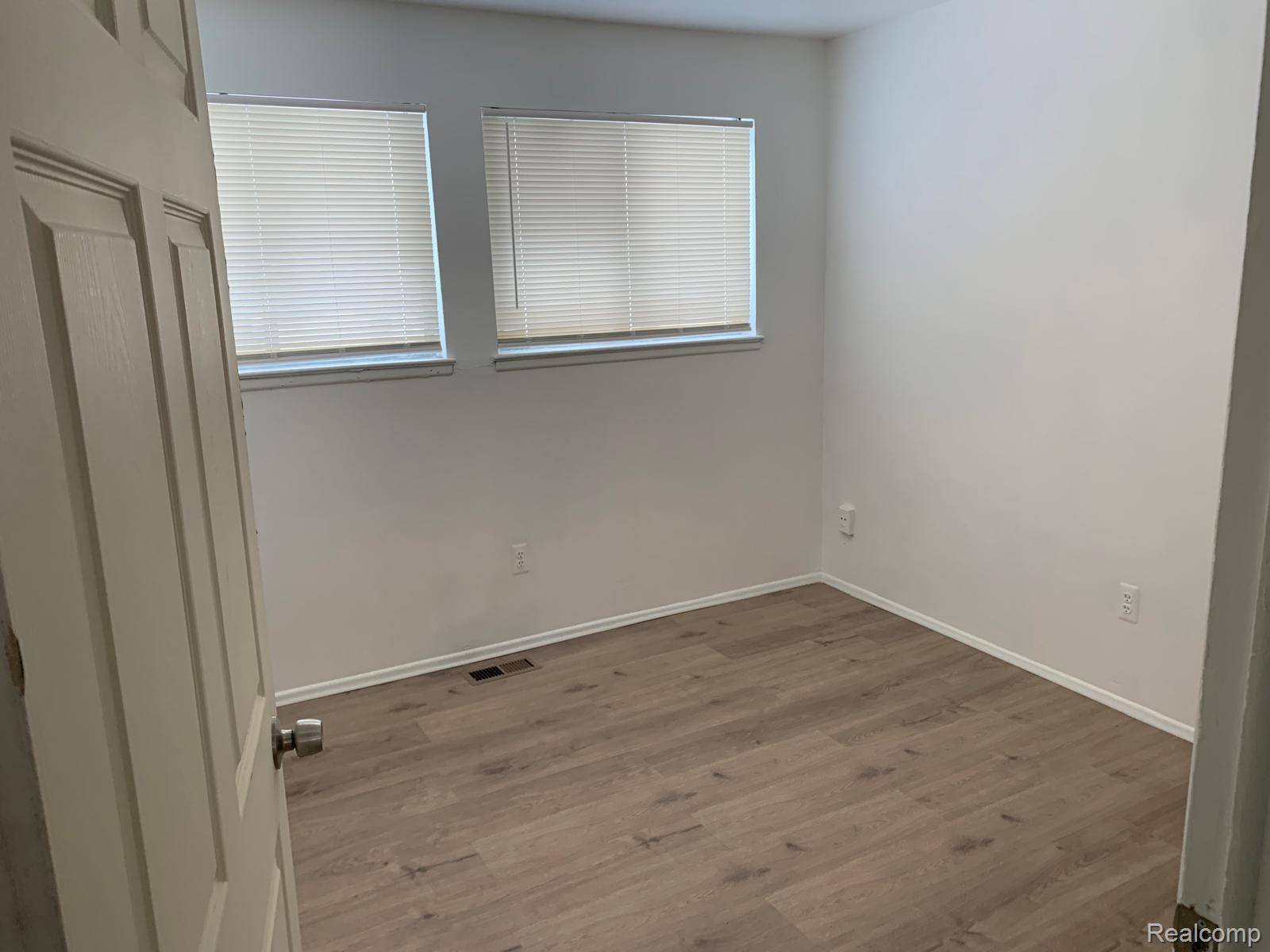 Inkster, MI 48141,29131 Rosewood ST