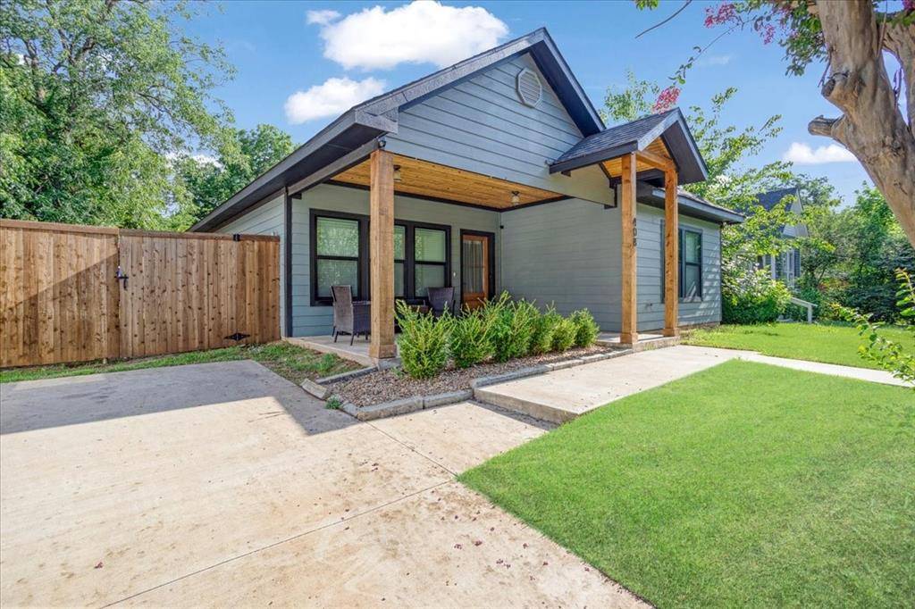 Denison, TX 75020,408 W Day Street