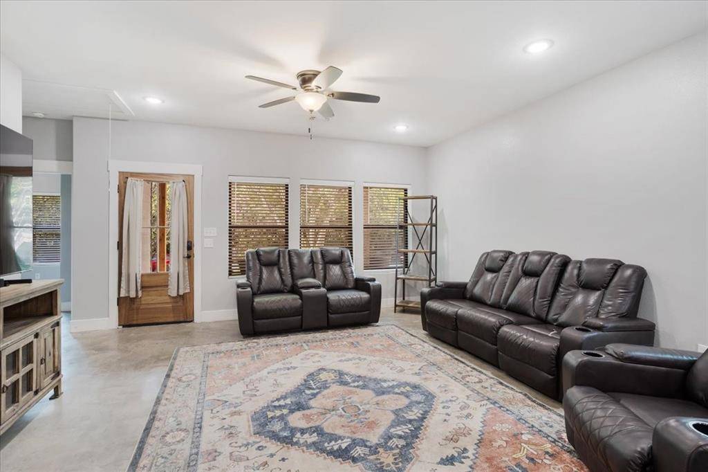 Denison, TX 75020,408 W Day Street