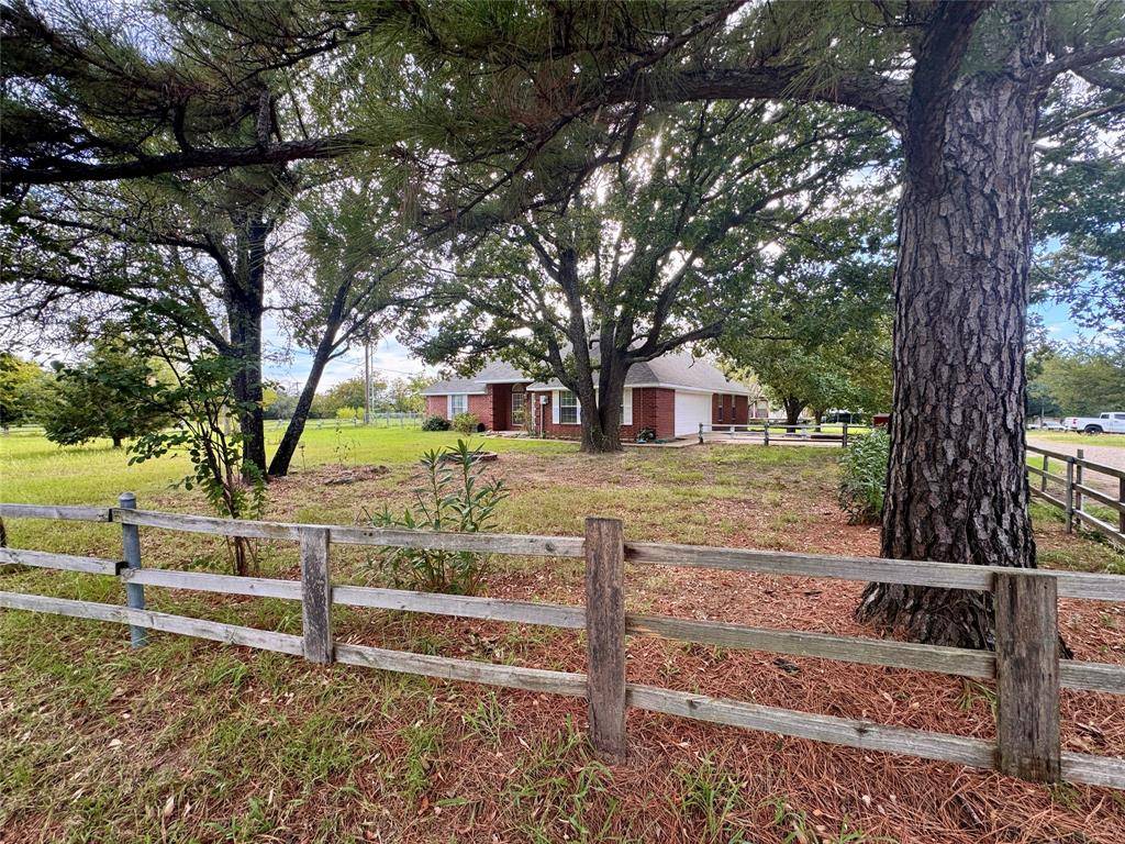 West Tawakoni, TX 75474,137 Morris Lane