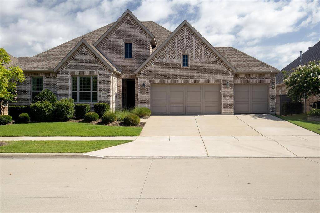 Little Elm, TX 76227,829 Boardwalk Way
