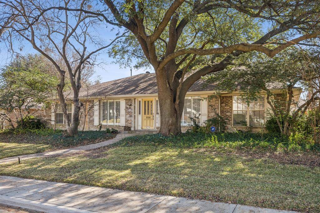 Dallas, TX 75214,6214 Glennox Lane