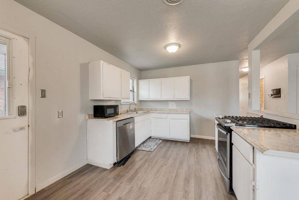 Duncanville, TX 75116,214 Mizell Street