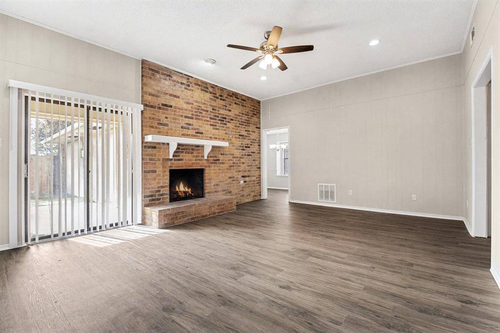 Carrollton, TX 75006,2242 Carmel Drive