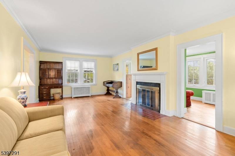 Hillside Twp., NJ 07205,71 Georgian Ct