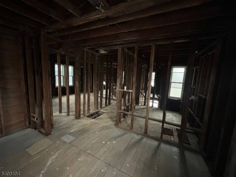 Westfield Town, NJ 07090,514 Downer St